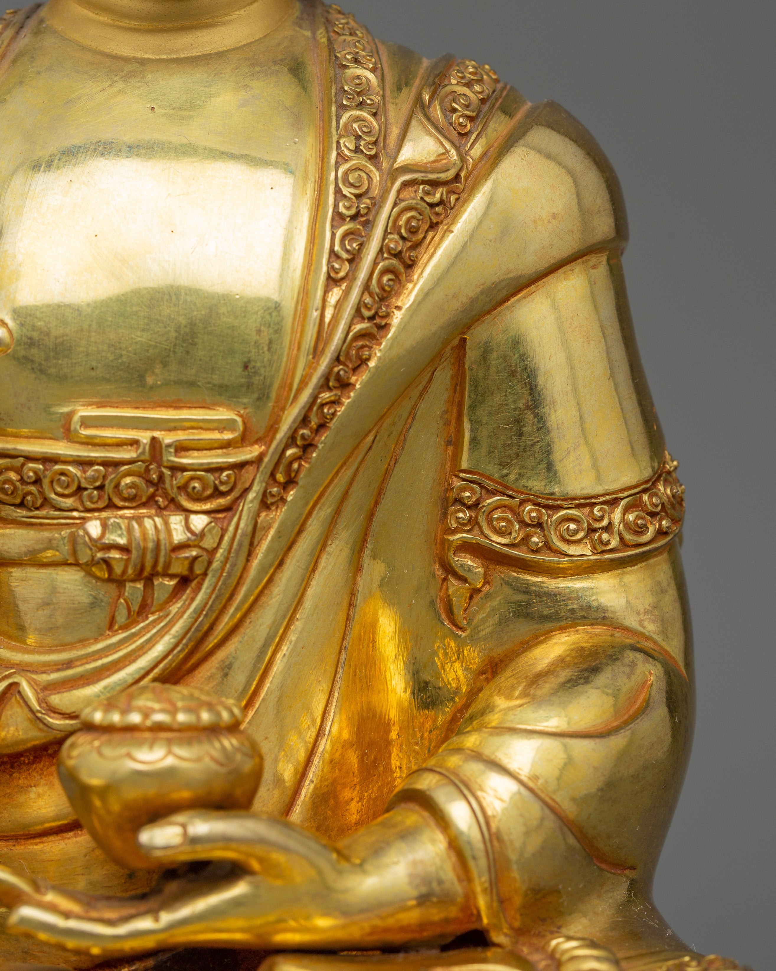 Handmade Figurine of Meditating Buddha Shakyamuni | The Path to Enlightenment