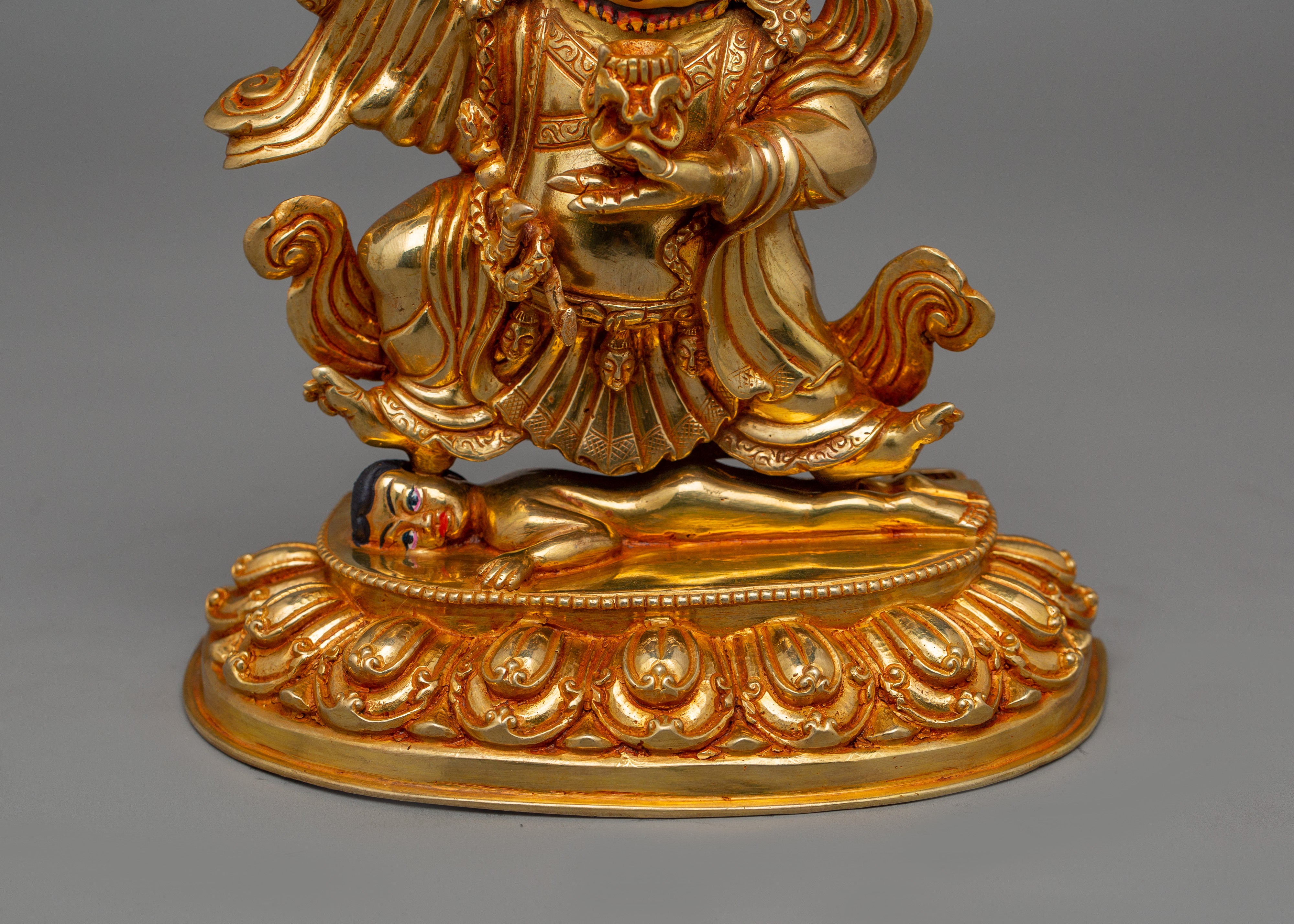 Tibetan Figurine of Mahakala Bernakchen | The Protector Deity of Tibetan Buddhism