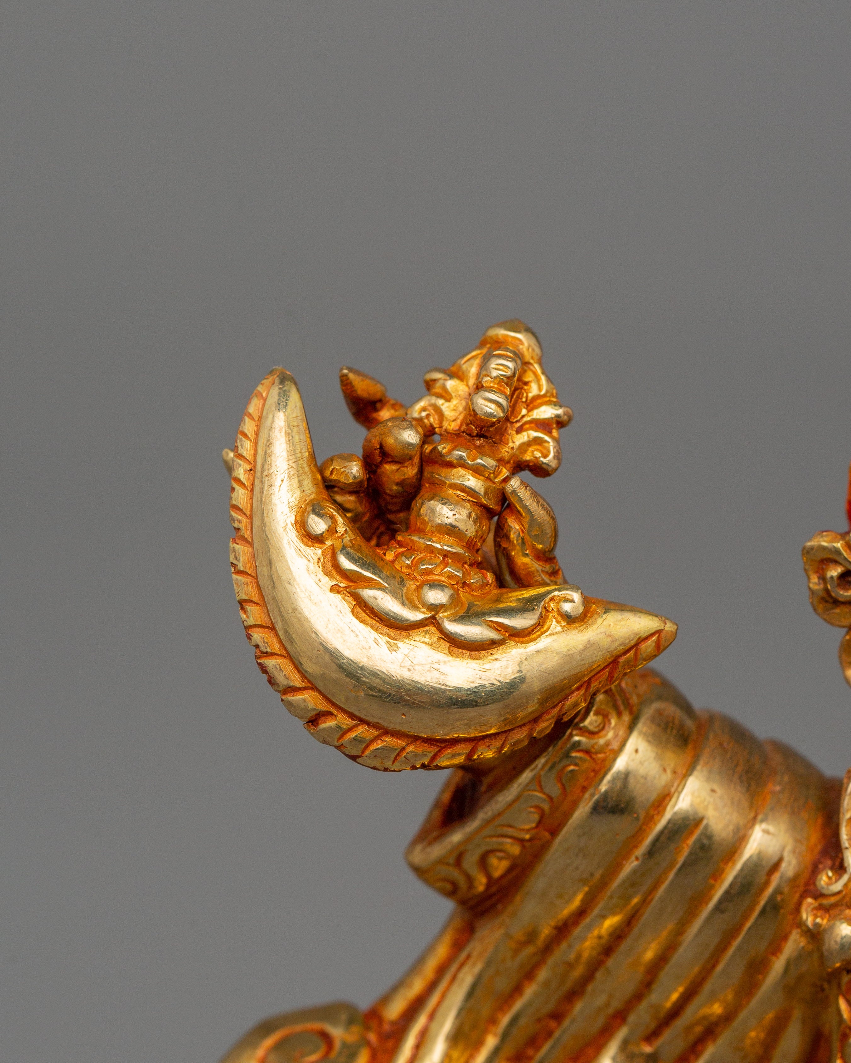 Tibetan Figurine of Mahakala Bernakchen | The Protector Deity of Tibetan Buddhism