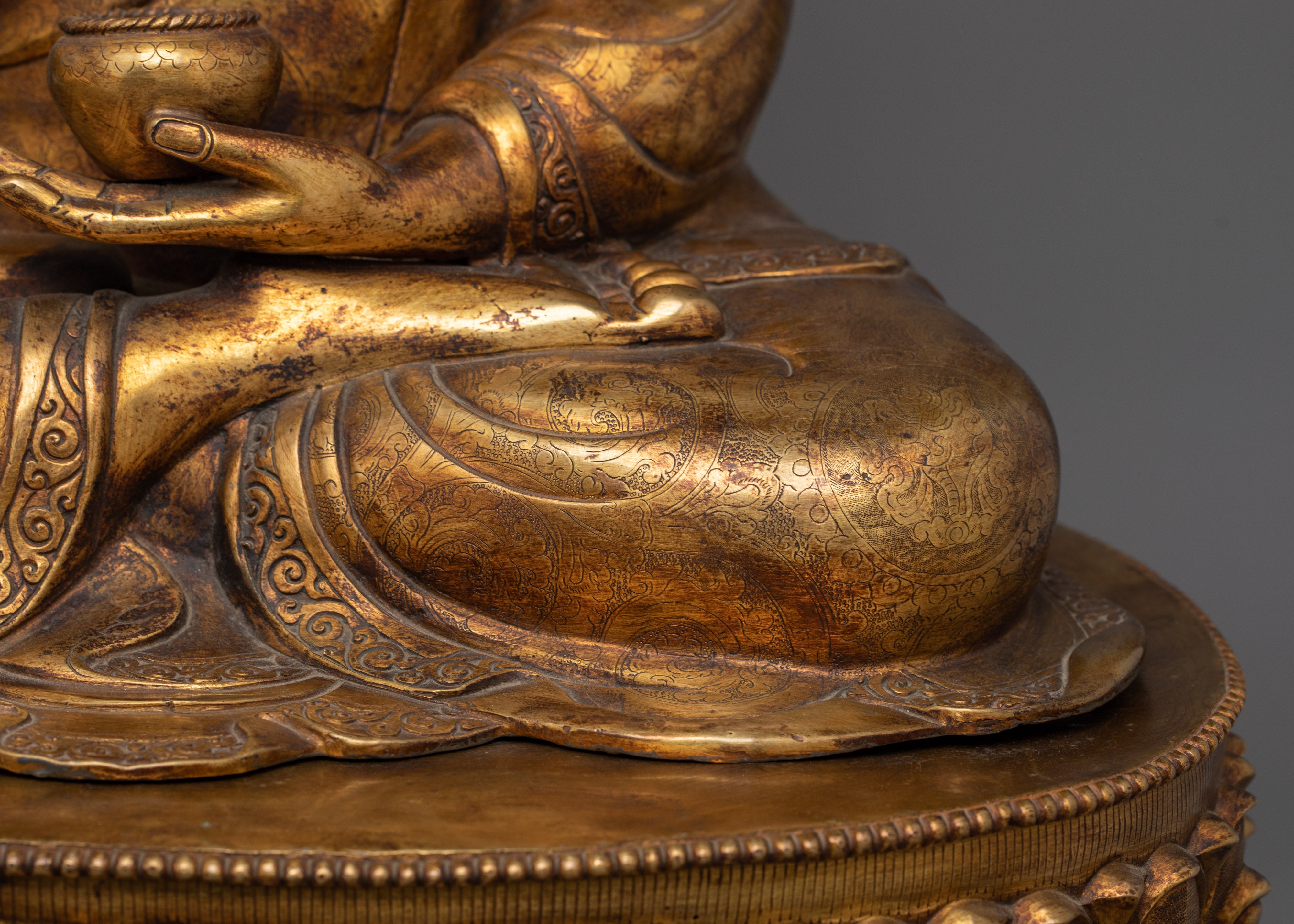 Tibetan Buddhist Figurine of Meditating Buddha Shakyamuni | Buddha of Wisdom, Peace