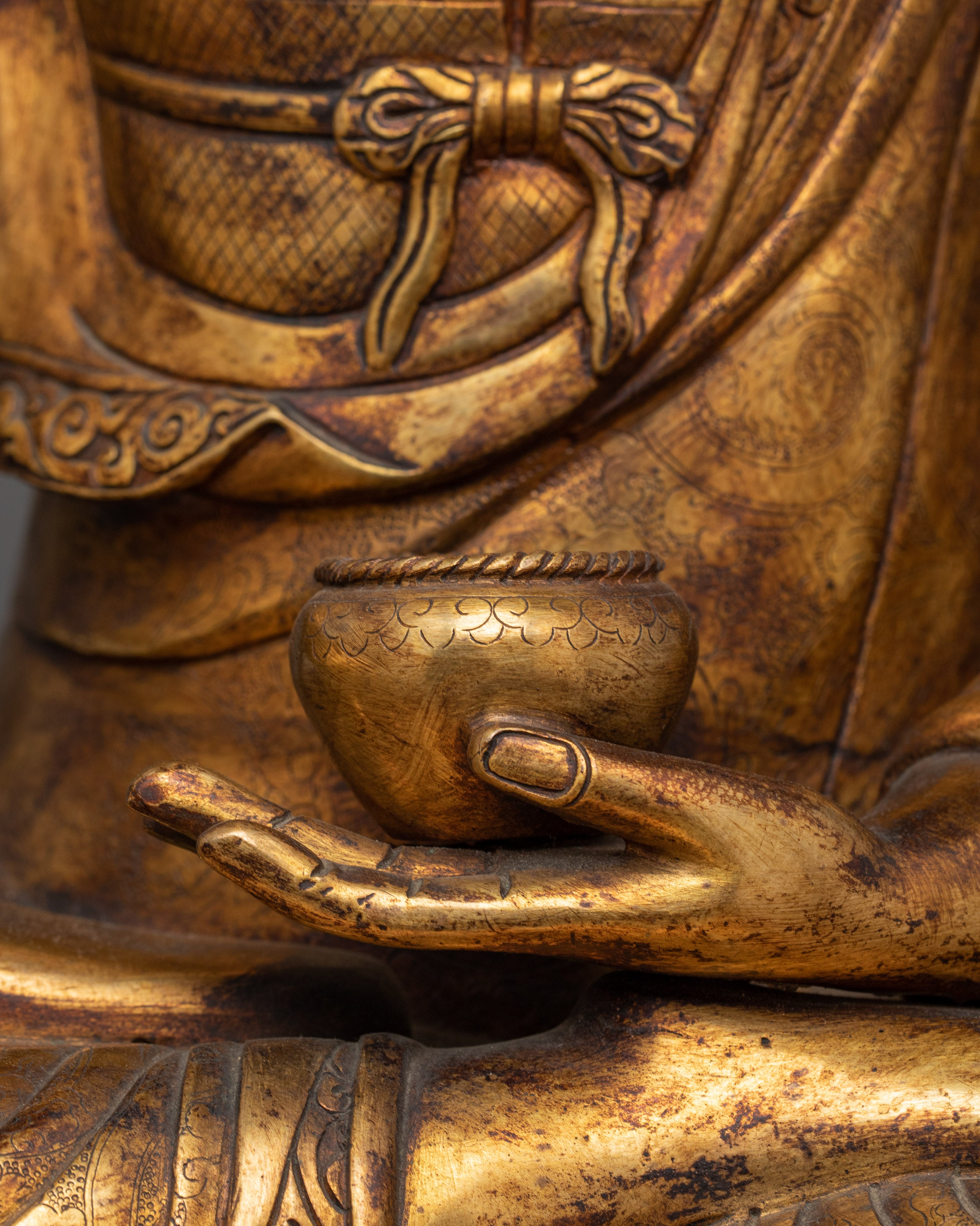 Tibetan Buddhist Figurine of Meditating Buddha Shakyamuni | Buddha of Wisdom, Peace