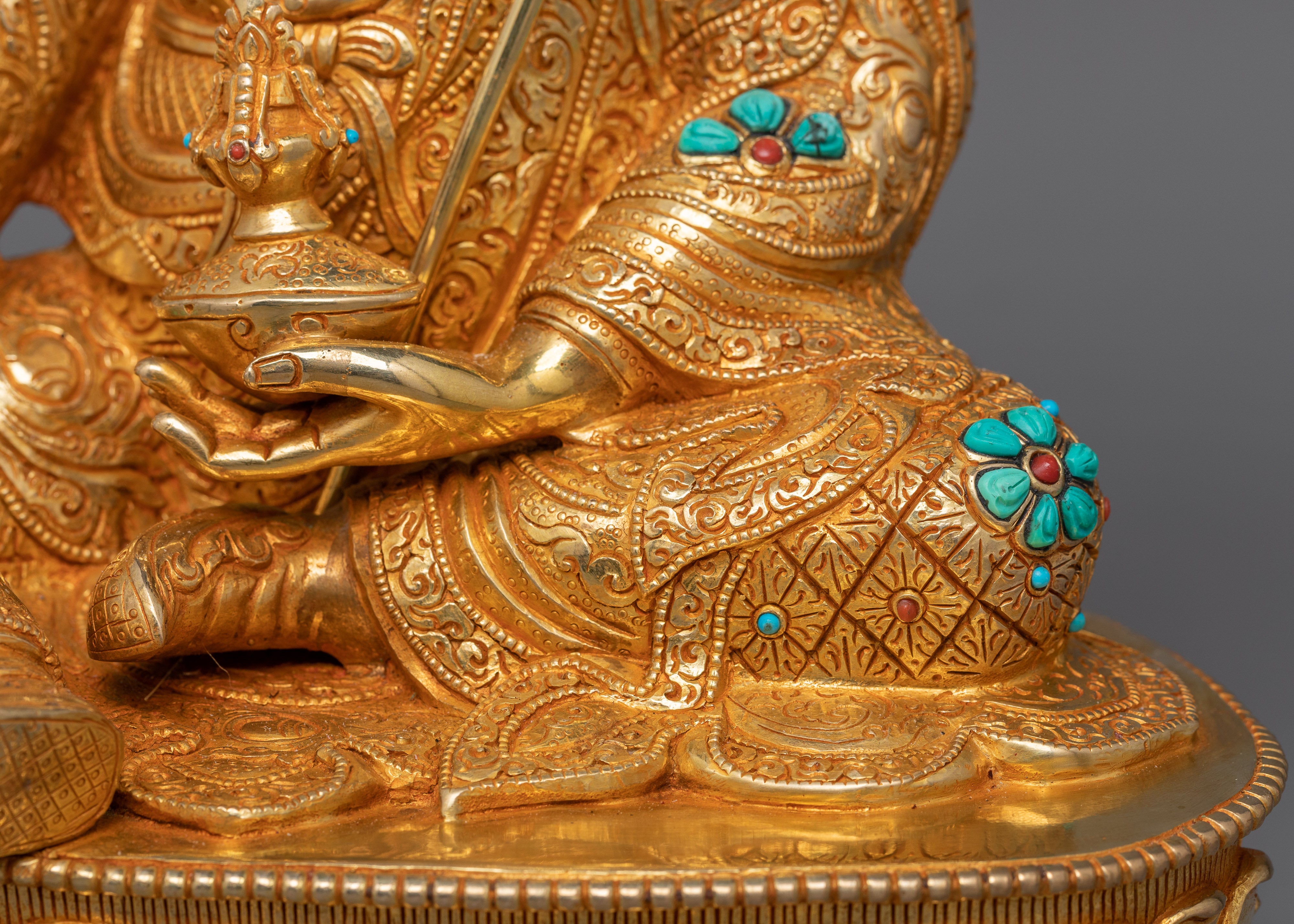 Tibetan Meditating Lord Padmasambhava Statue | The Buddha of Spiritual Enlightenment