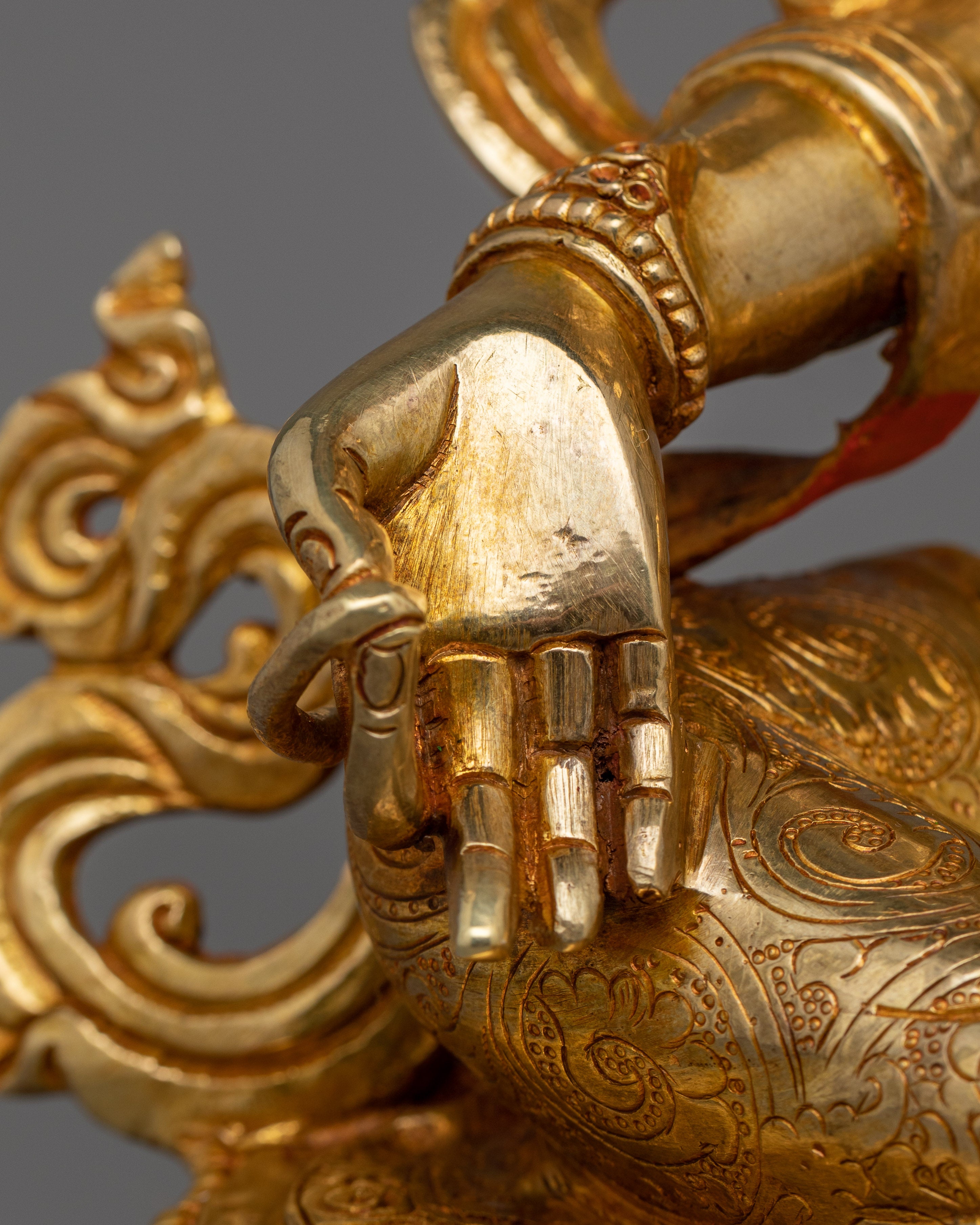 Female Goddess Green Tara Statue | The Buddha of Compassion