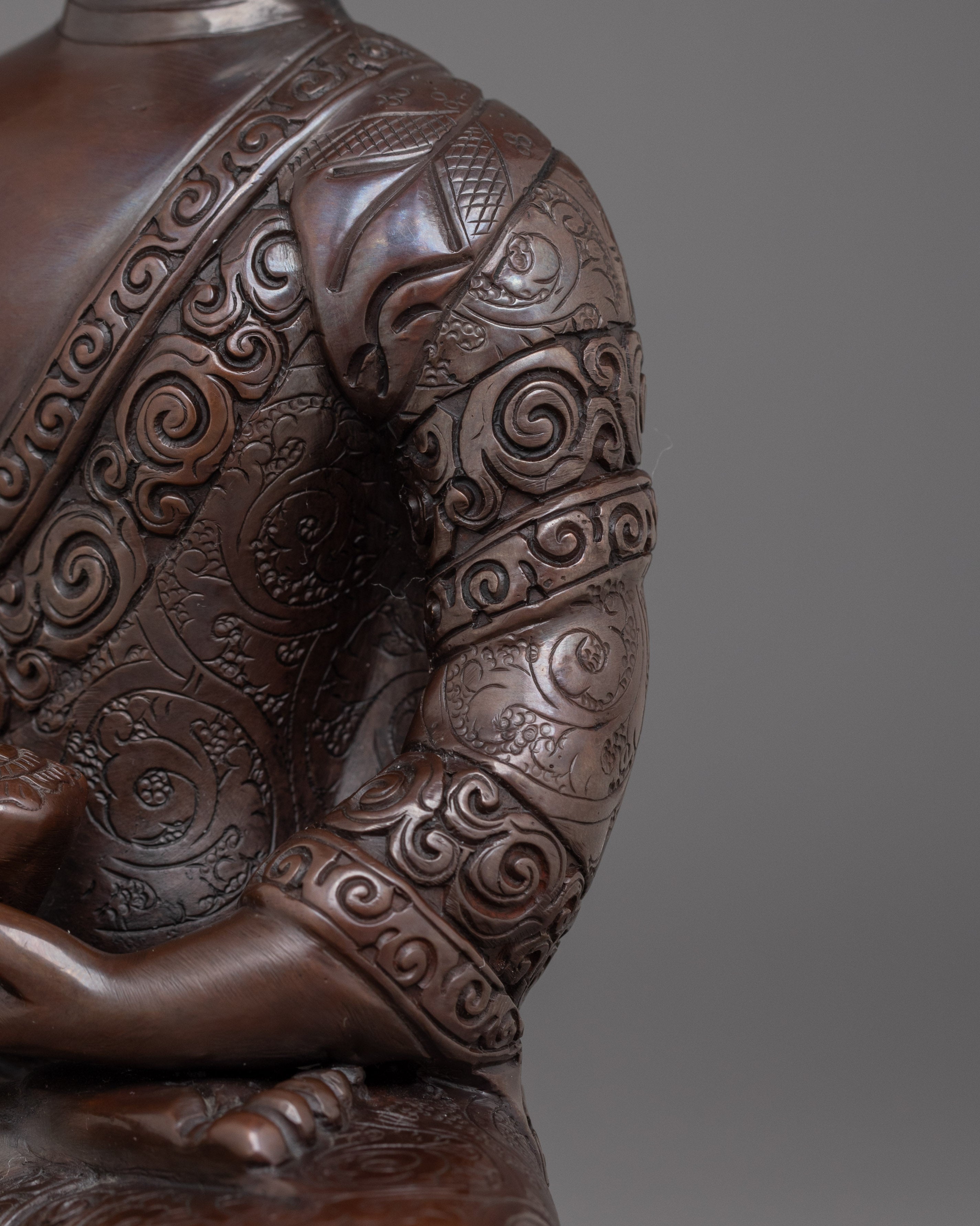 Enlightened Meditating Shakyamuni Buddha Sculpture | Hand-Crafted Buddhist Figurine