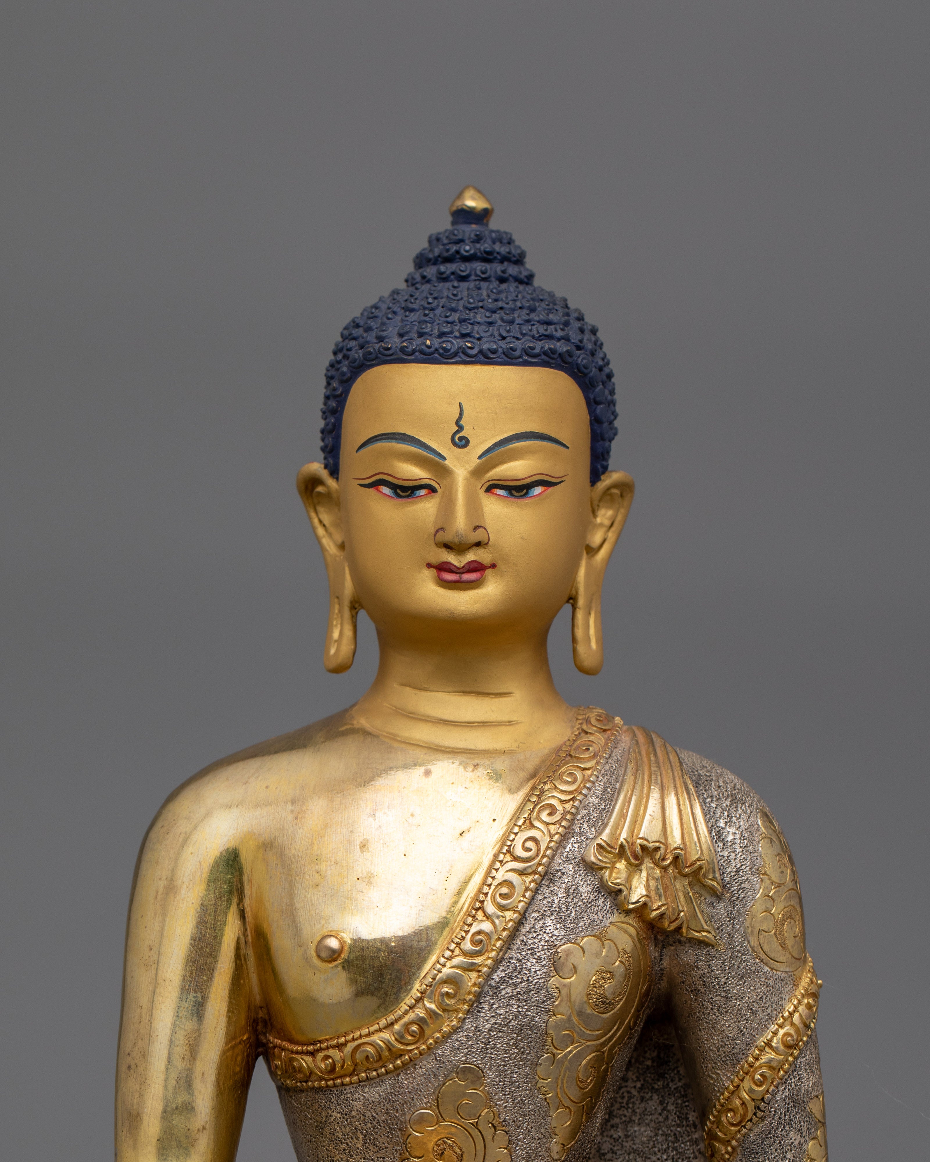 Buddhist Meditating Shakyamuni Buddha Sculpture | A Symbol of Wisdom