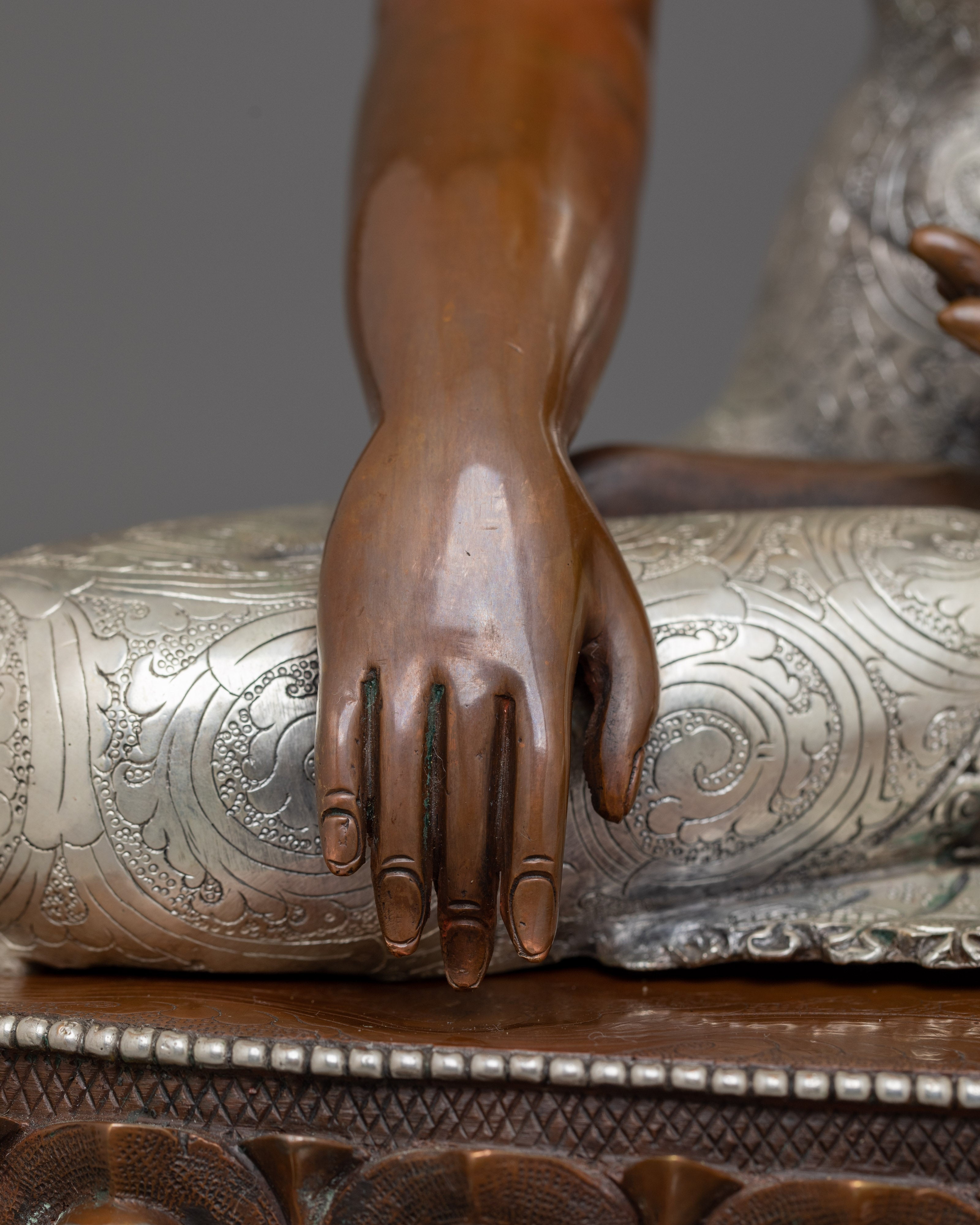 Handmade Statue of Shakyamuni Buddha with Two Disciples | The Buddha of Wisdom