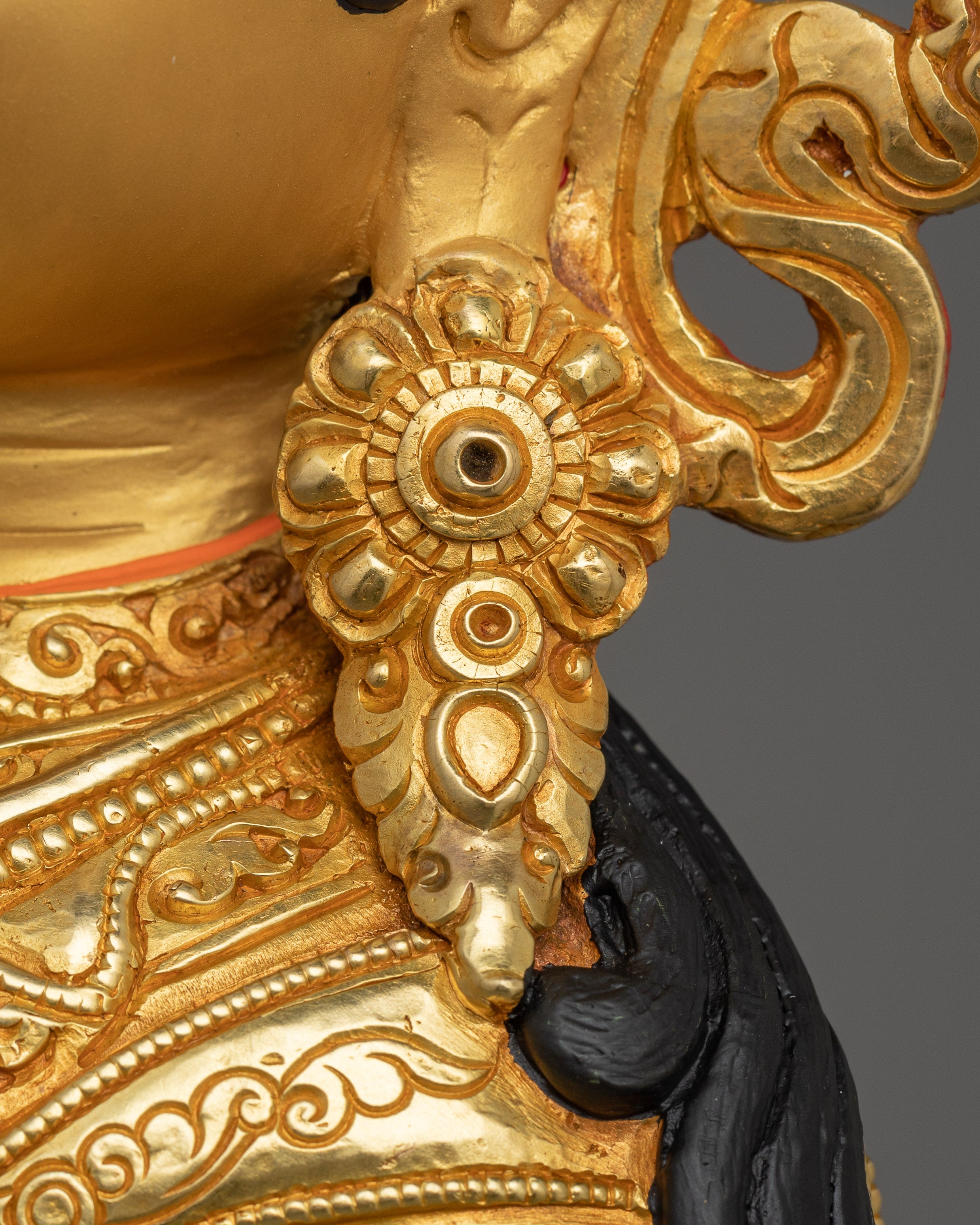 Handmade Tibetan Tantric Master Guru Rinpoche Statue | Buddha of Transformation