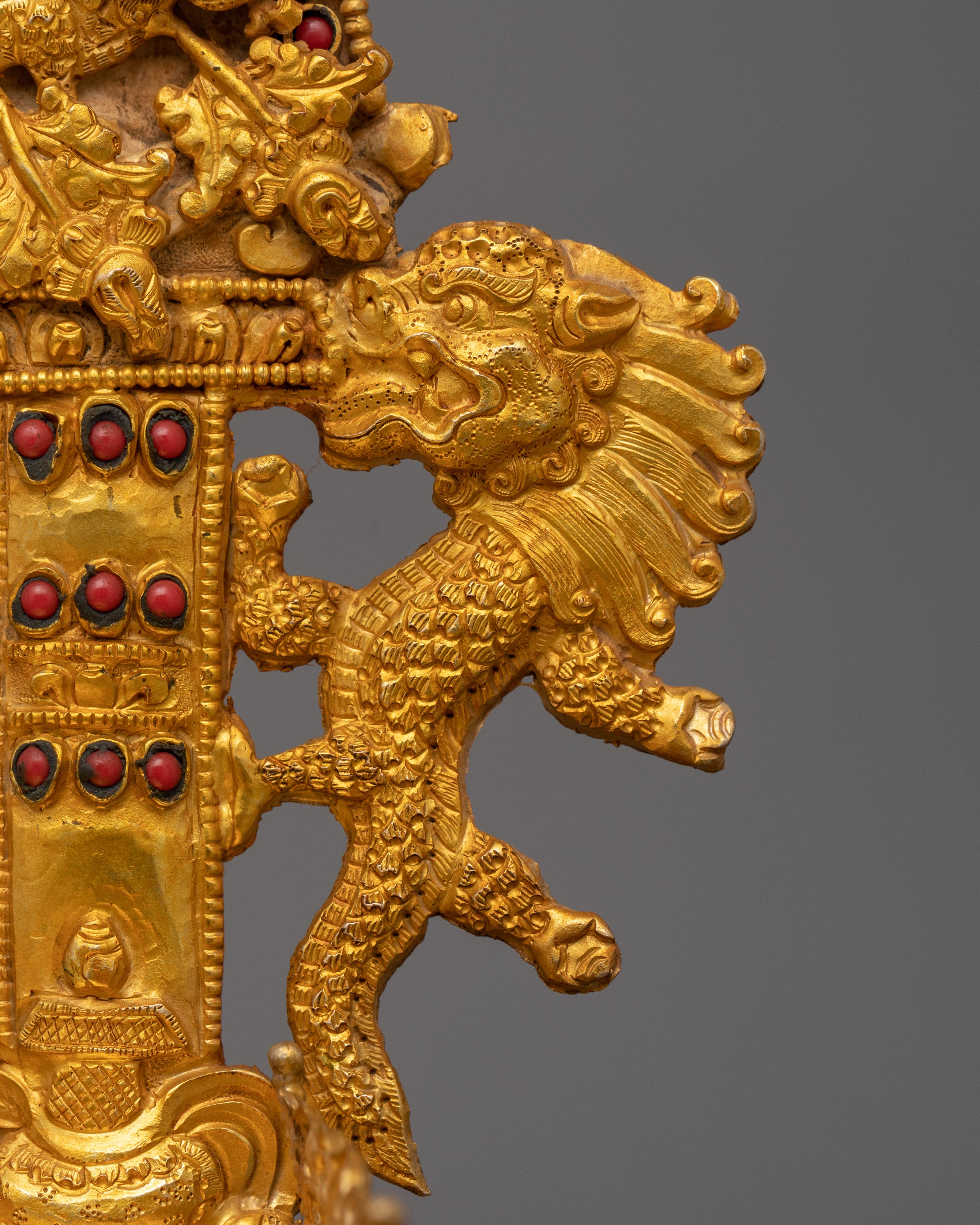 Lapis Stone Shakyamuni Buddha Statue | 24K Gold Gilded Artwork