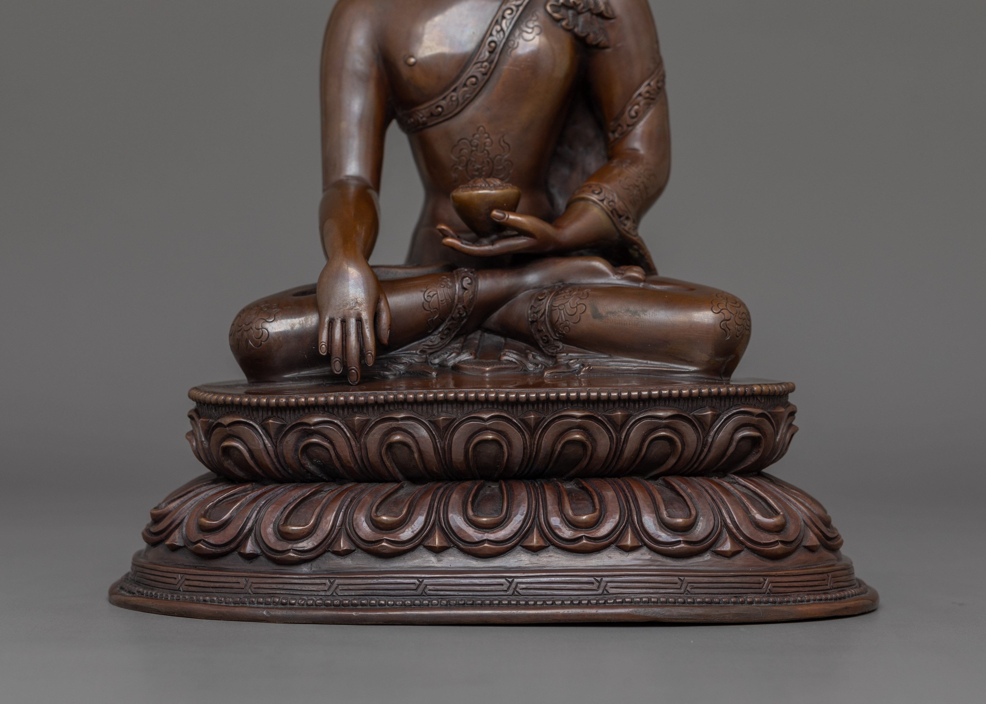 Himalayan Enlightened Guru Shakyamuni Buddha | Symbol of Wisdom