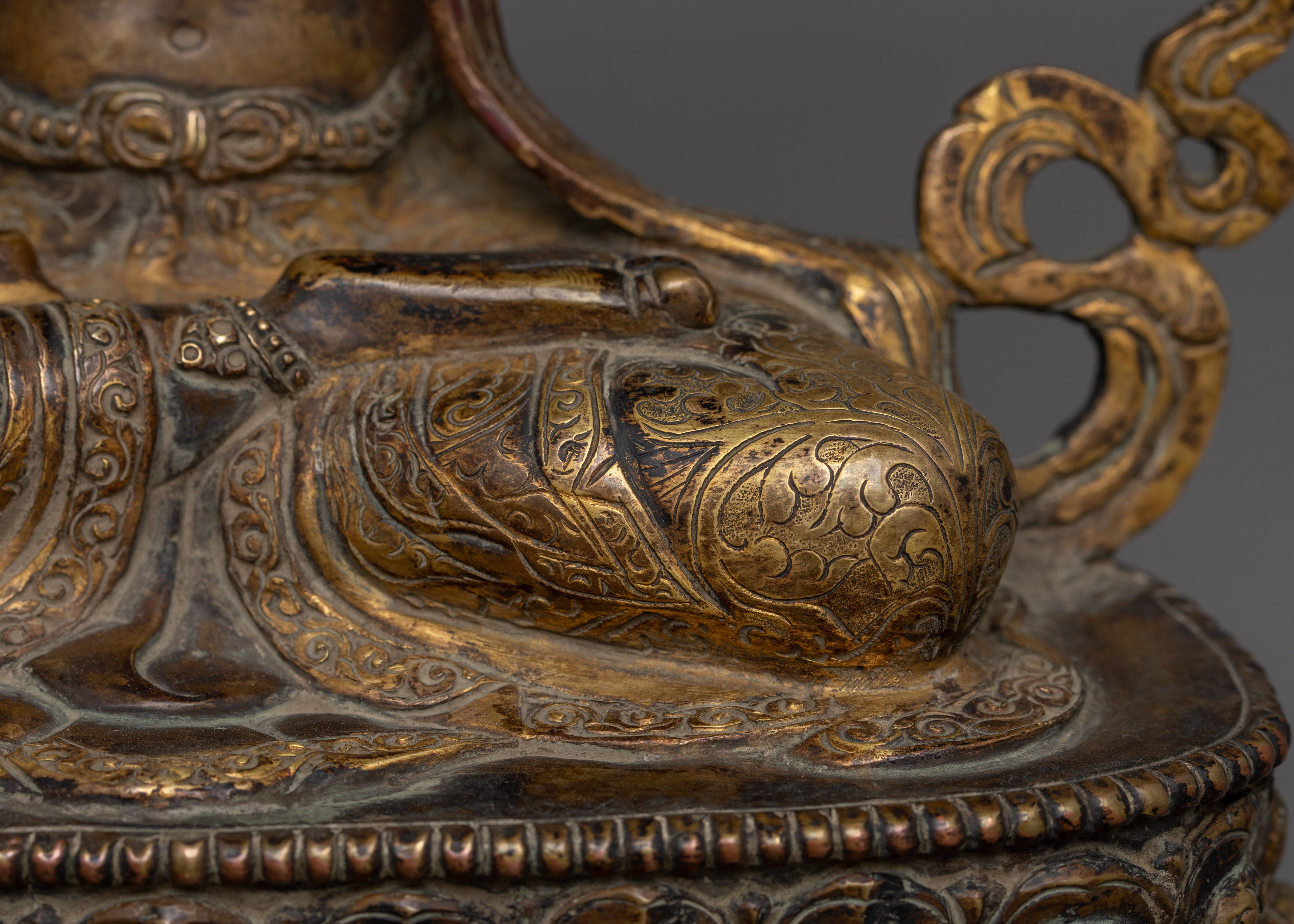 Handcrafted Antique Finished Chenrezig Statue | Four Armed Deity