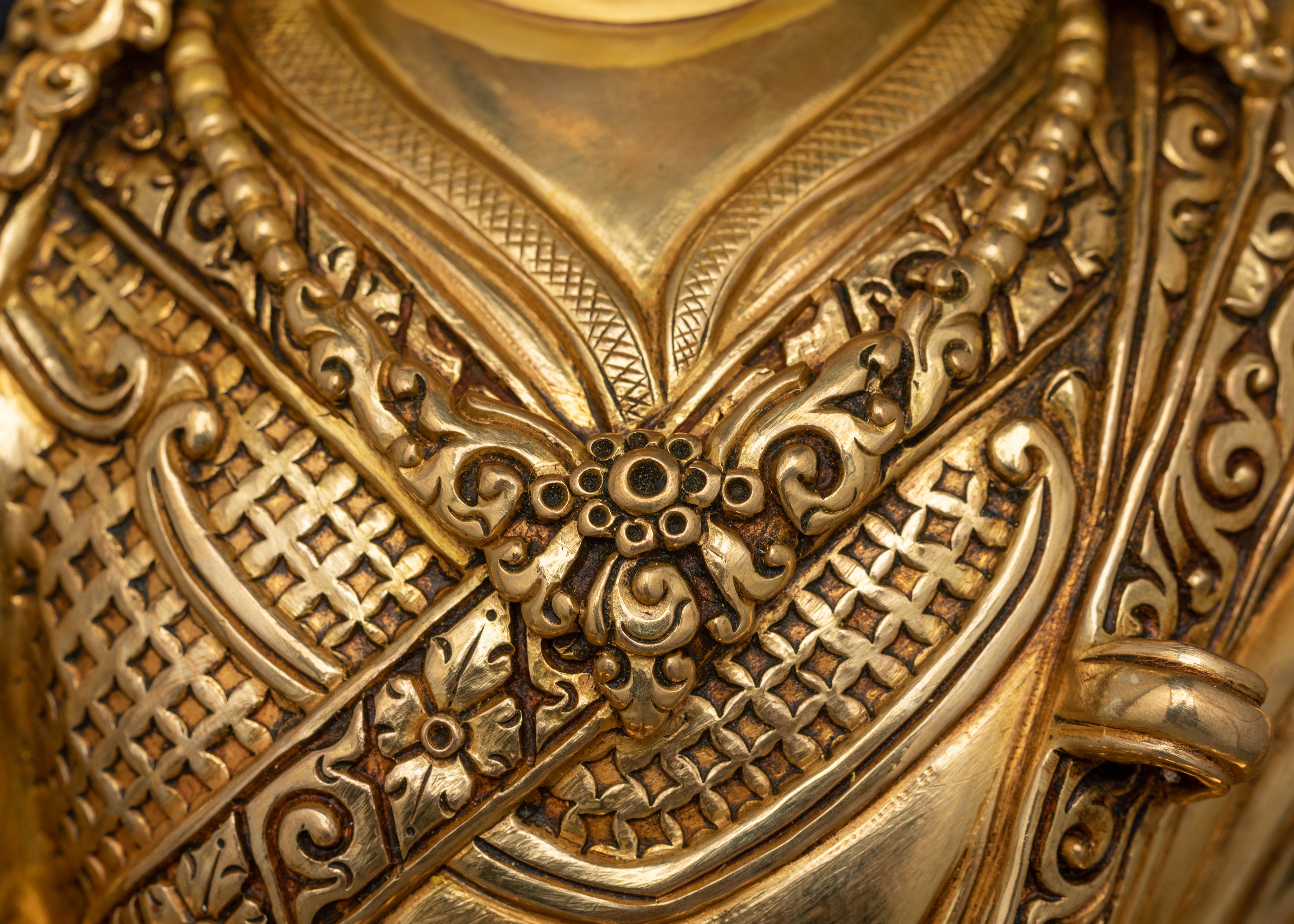 Sacred Figurine of Lord Padmasambhava | Buddha of Wisdom and Spiritual Power