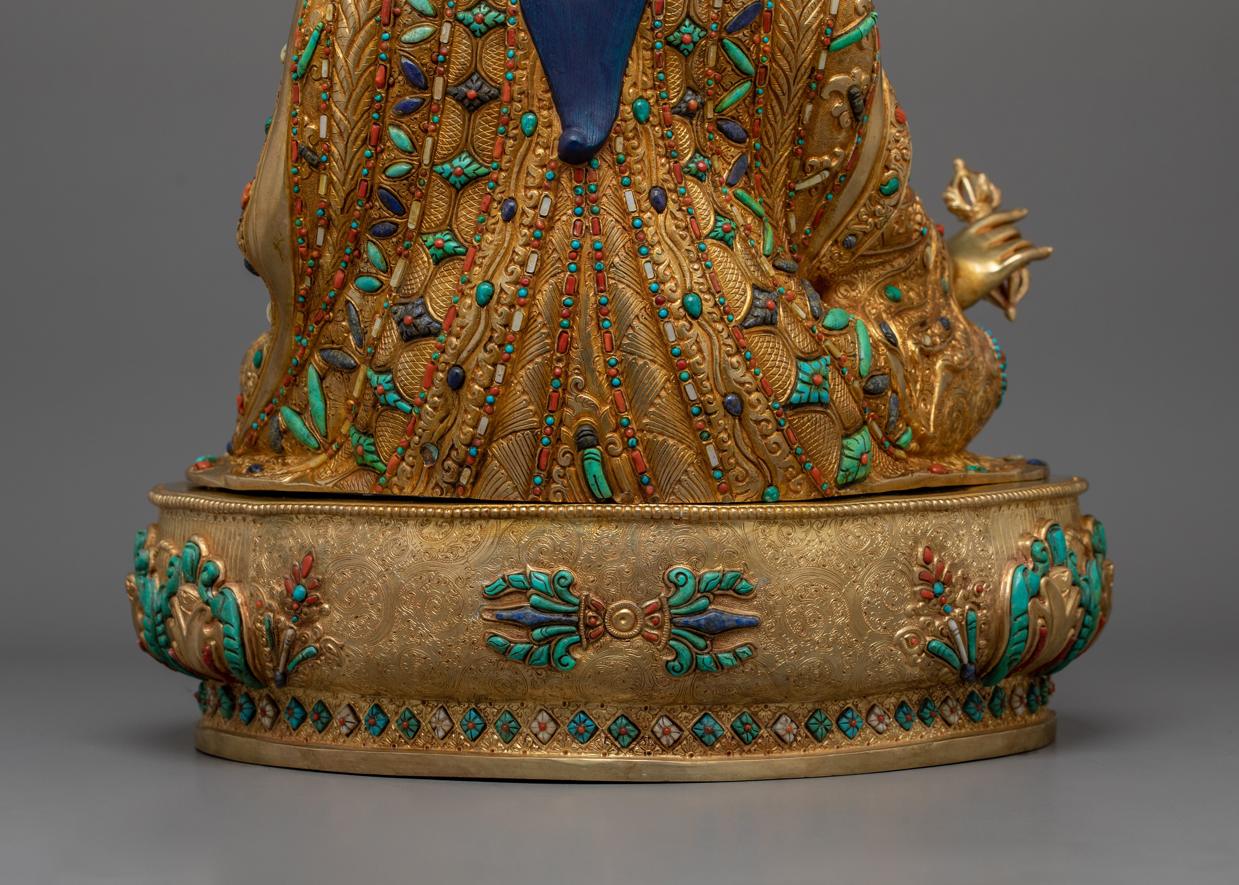 Sacred Sculpture of Tibetan Tantric Guru Rinpoche | Symbol of Wisdom and Compassion