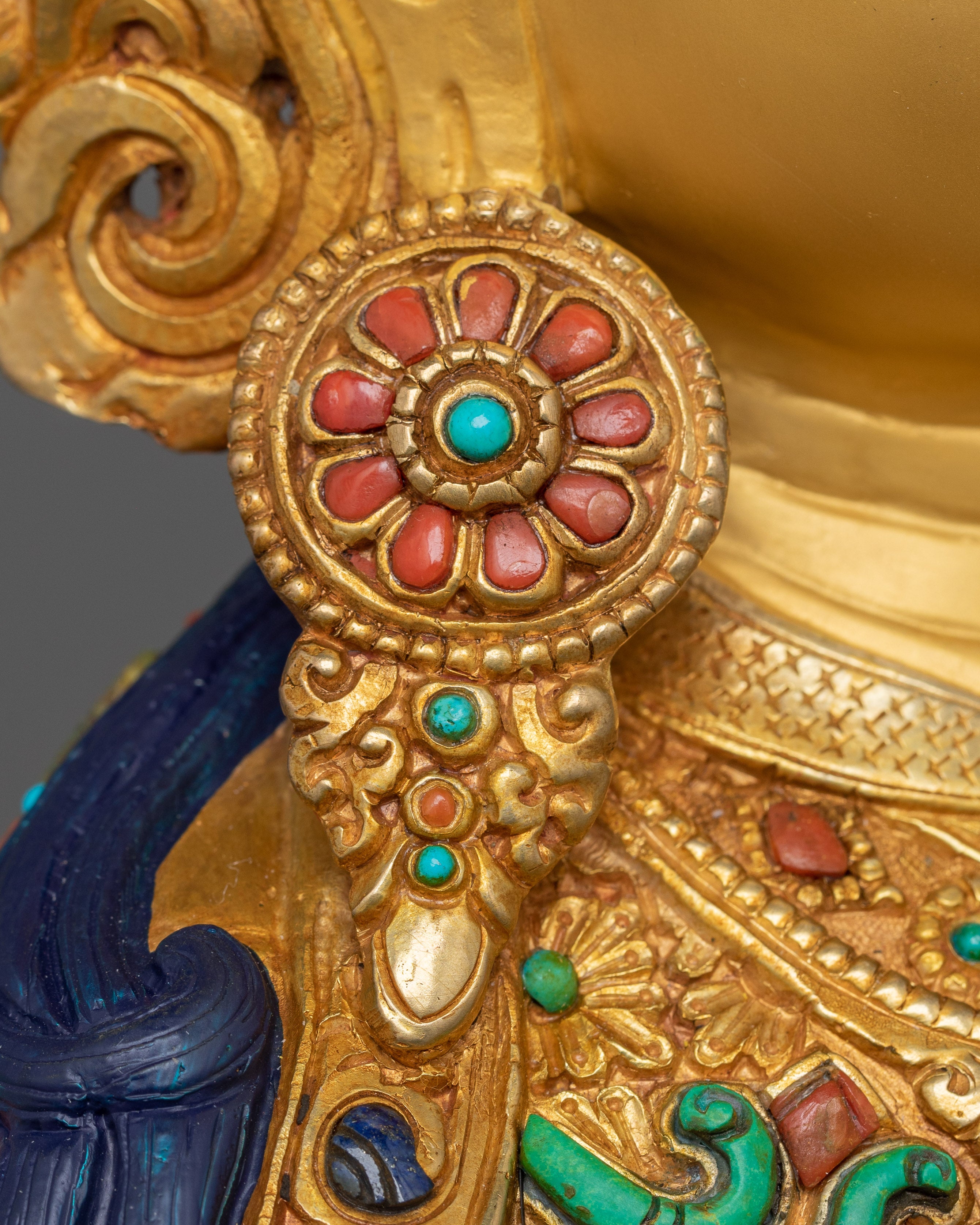 Sacred Sculpture of Tibetan Tantric Guru Rinpoche | Symbol of Wisdom and Compassion