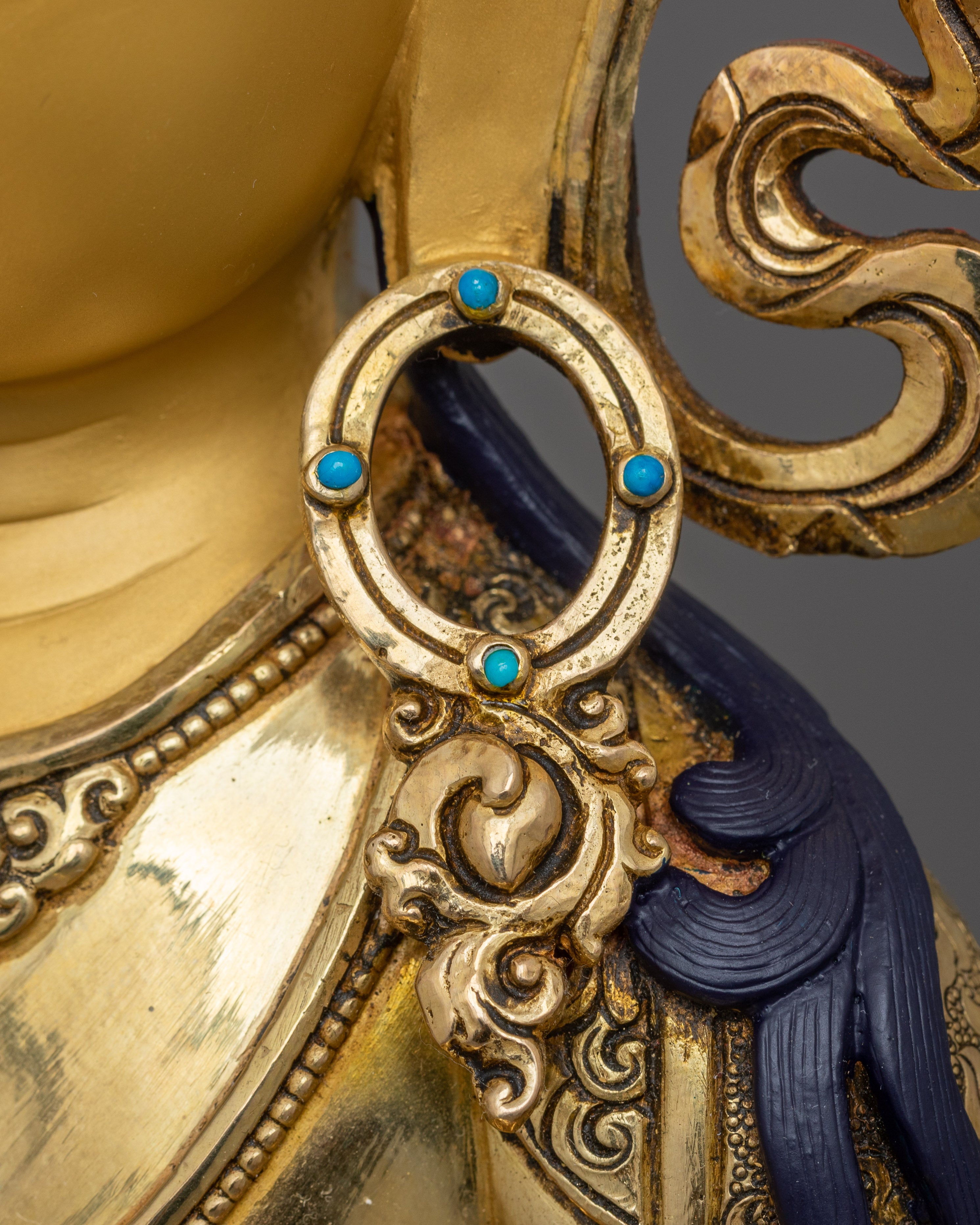 Himalayan Figurine of Longevity Deity Amitayus | God of Prosperity and Blessings