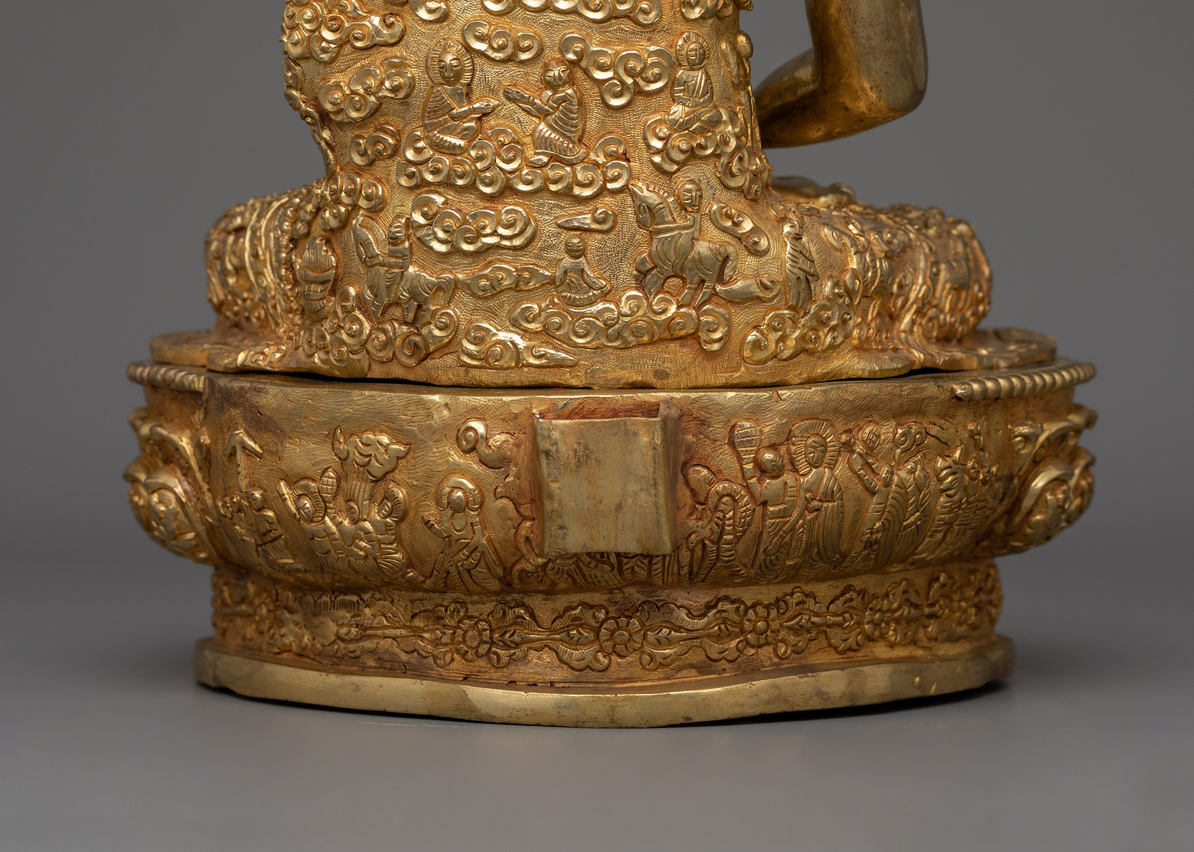 Buddha Amitabha with Beautiful Halo | Embrace Infinite Light and Compassion