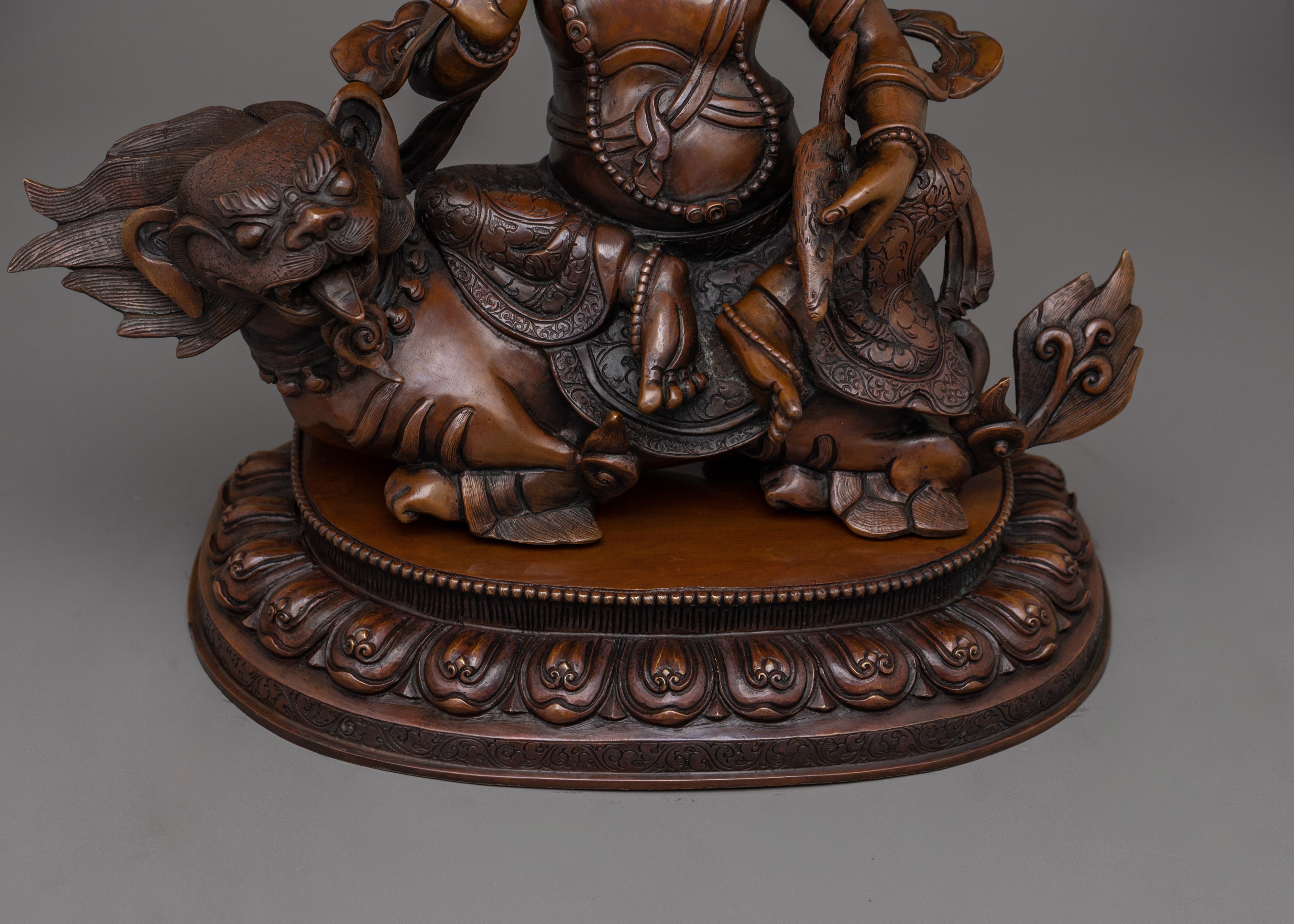 The Guardian King of wealth Namtoshe Statue | Embody Prosperity and Protection