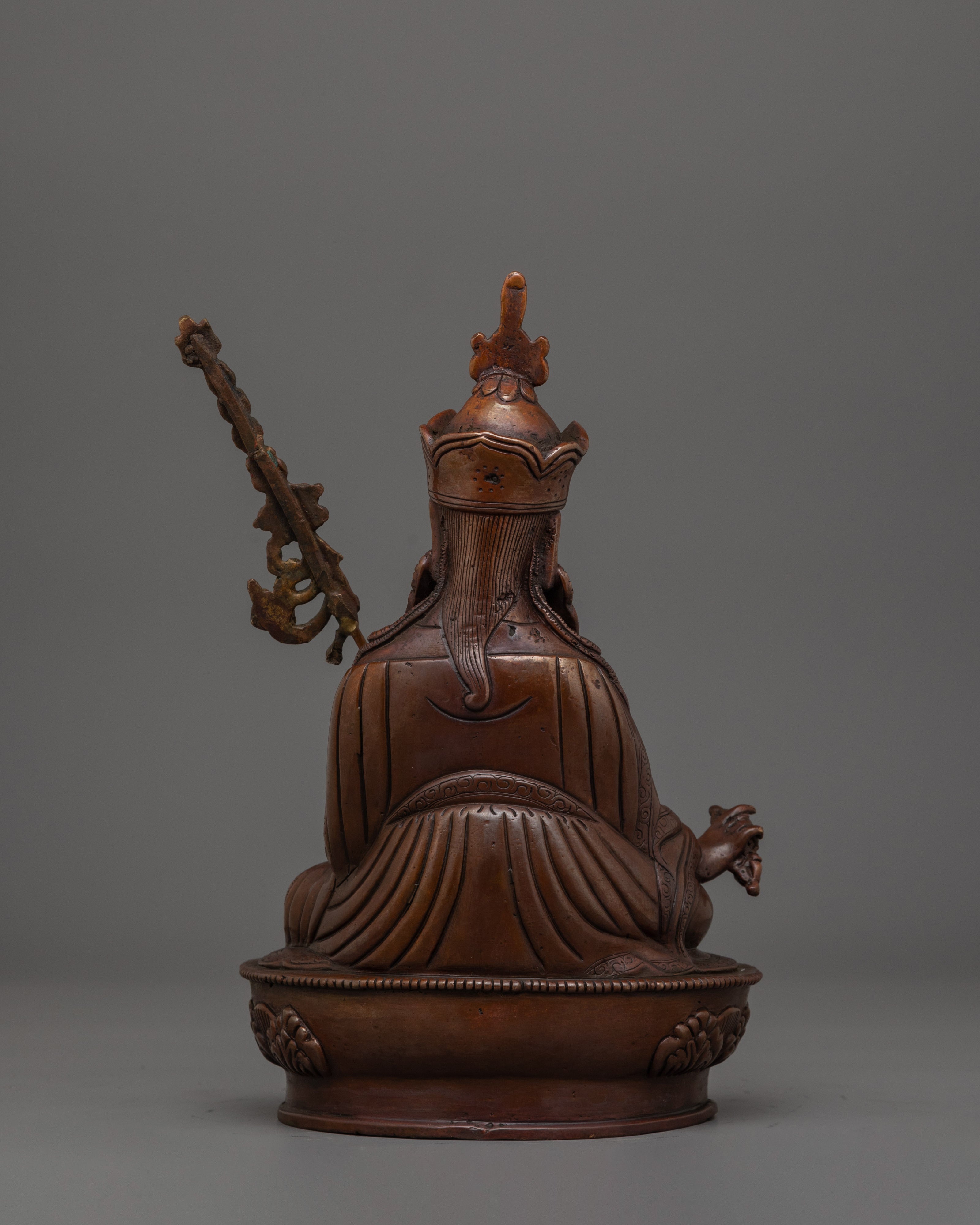 The Lotus Born Master of Tibetan Buddhism Guru Rinpoche | Spiritual and Religious Deity