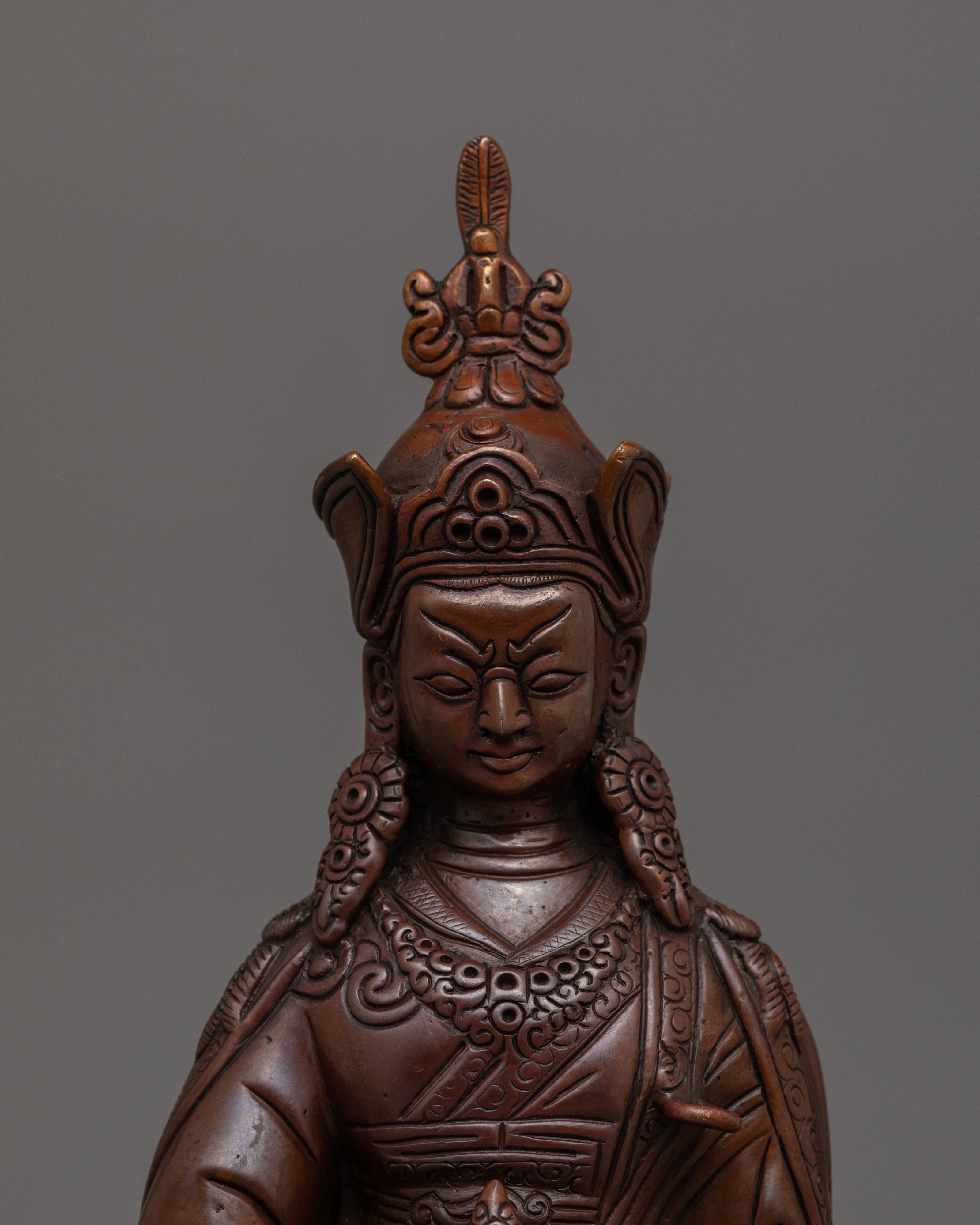 The Lotus Born Master of Tibetan Buddhism Guru Rinpoche | Spiritual and Religious Deity