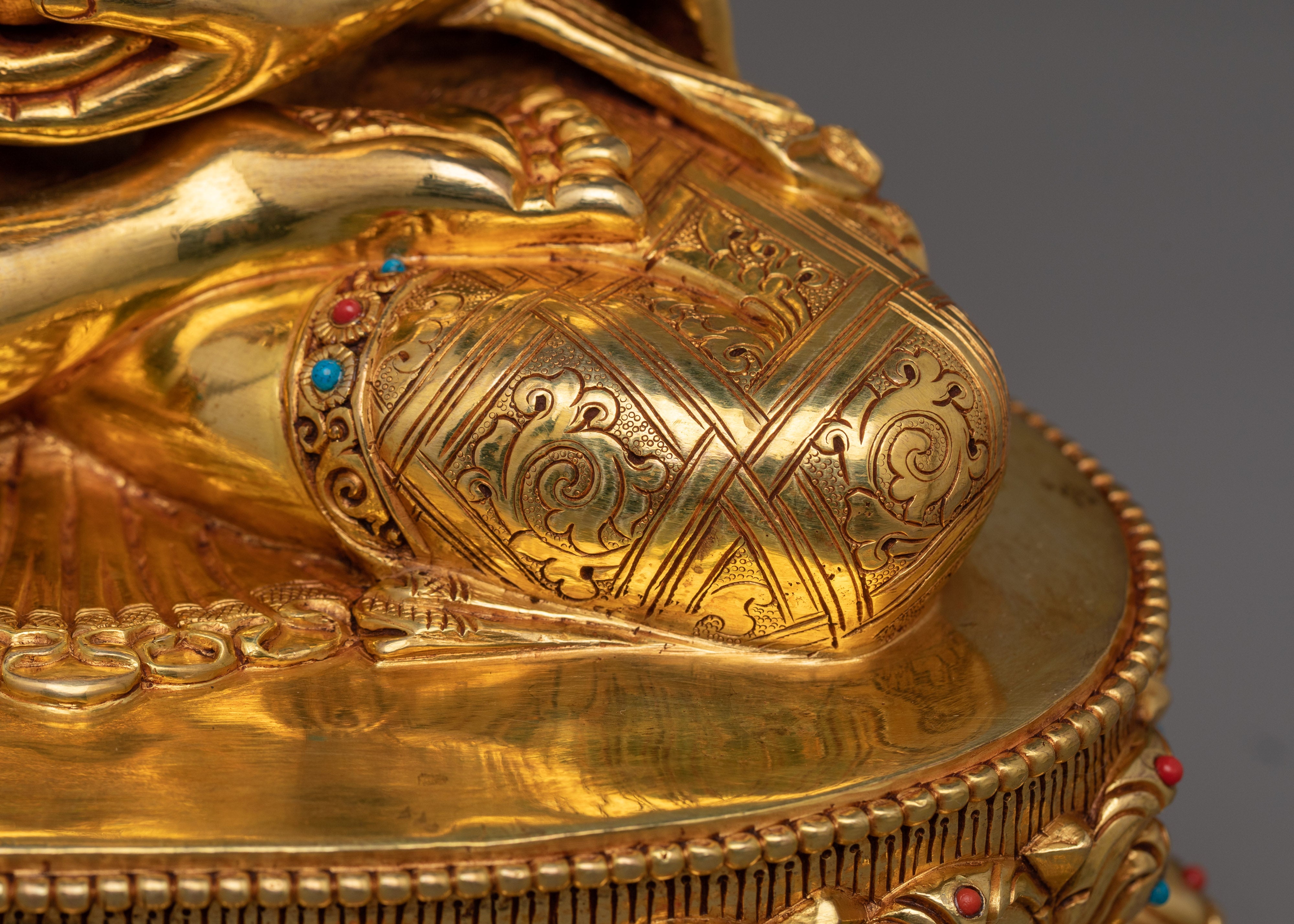 Historical Pure land Buddha Amitabha Statue | Guide to Enlightenment and Peace