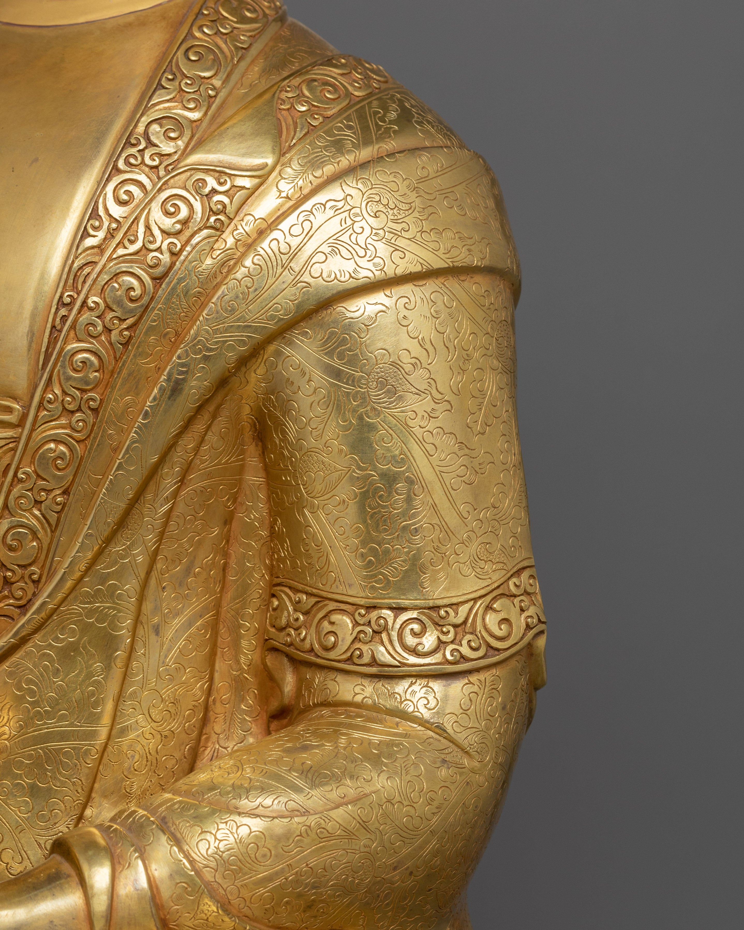Statue of Lord Shakyamuni Buddha | The Great Compassionate Teacher