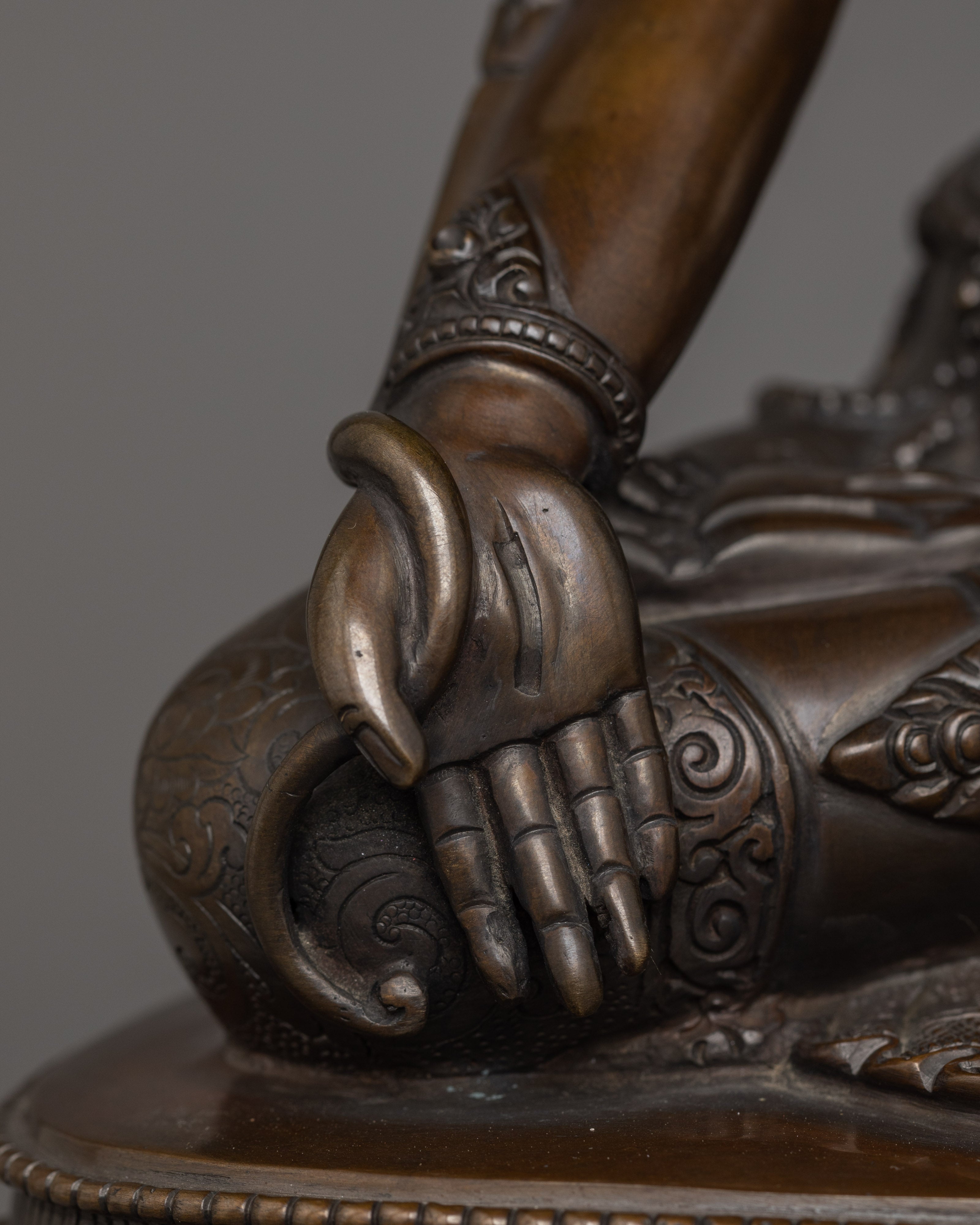 7 Eyes Goddess White Tara Statue | The Goddess of Healing