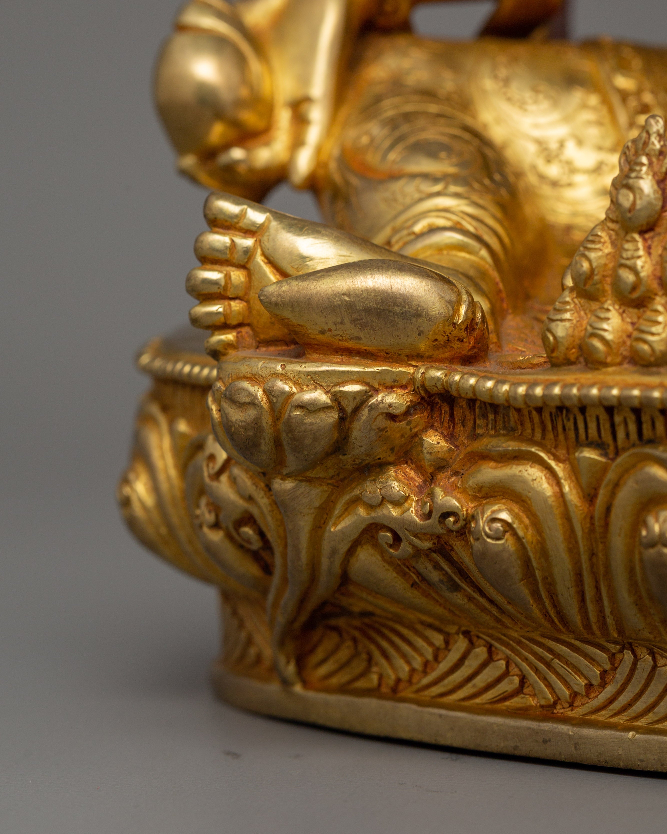 Bodhisattva of Prosperity Dzambhala | The Wish Fulfilling Deity