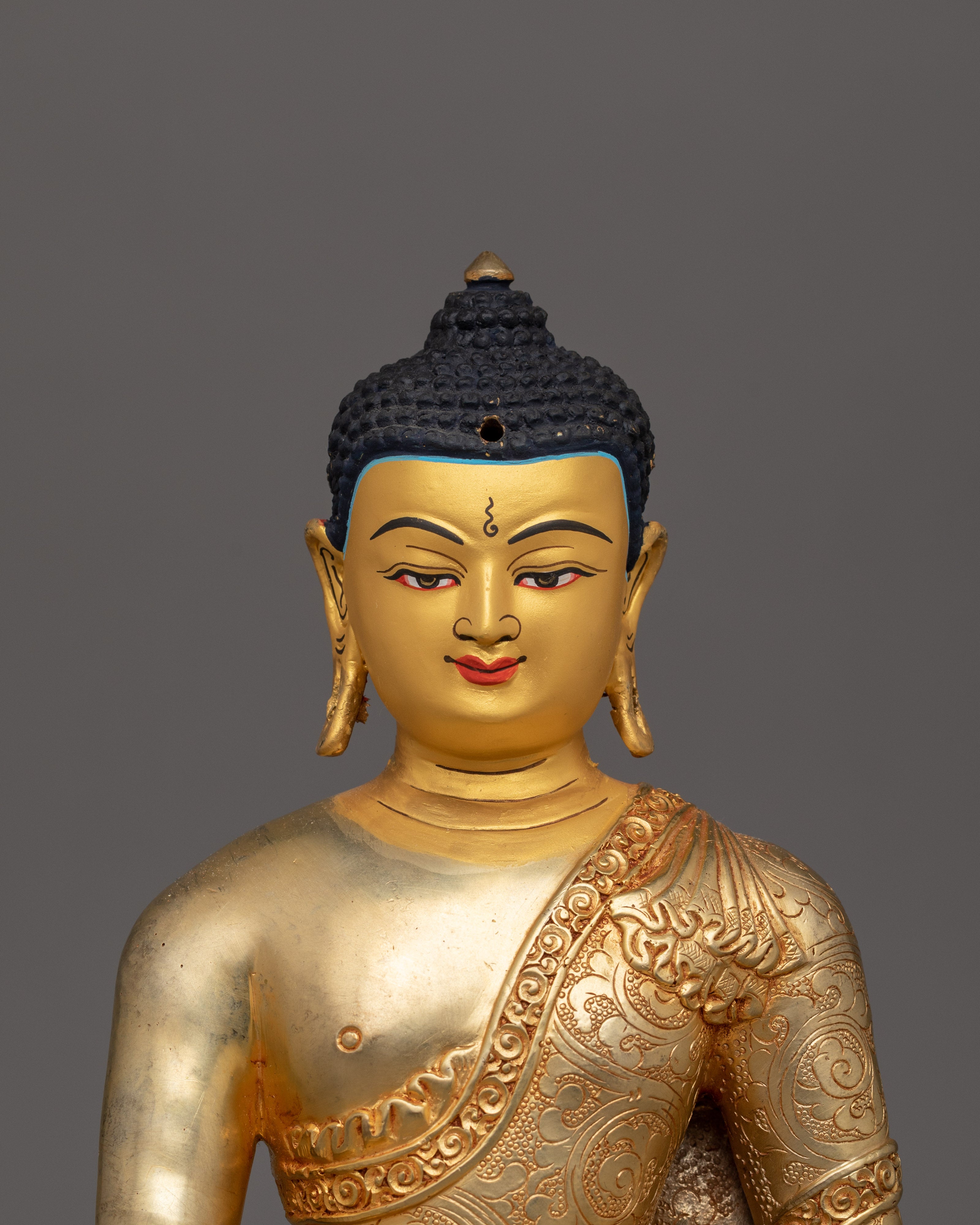 Handmade Statue Of Royal Buddha Crown Shakyamuni | An Artistic and Spiritual Legacy