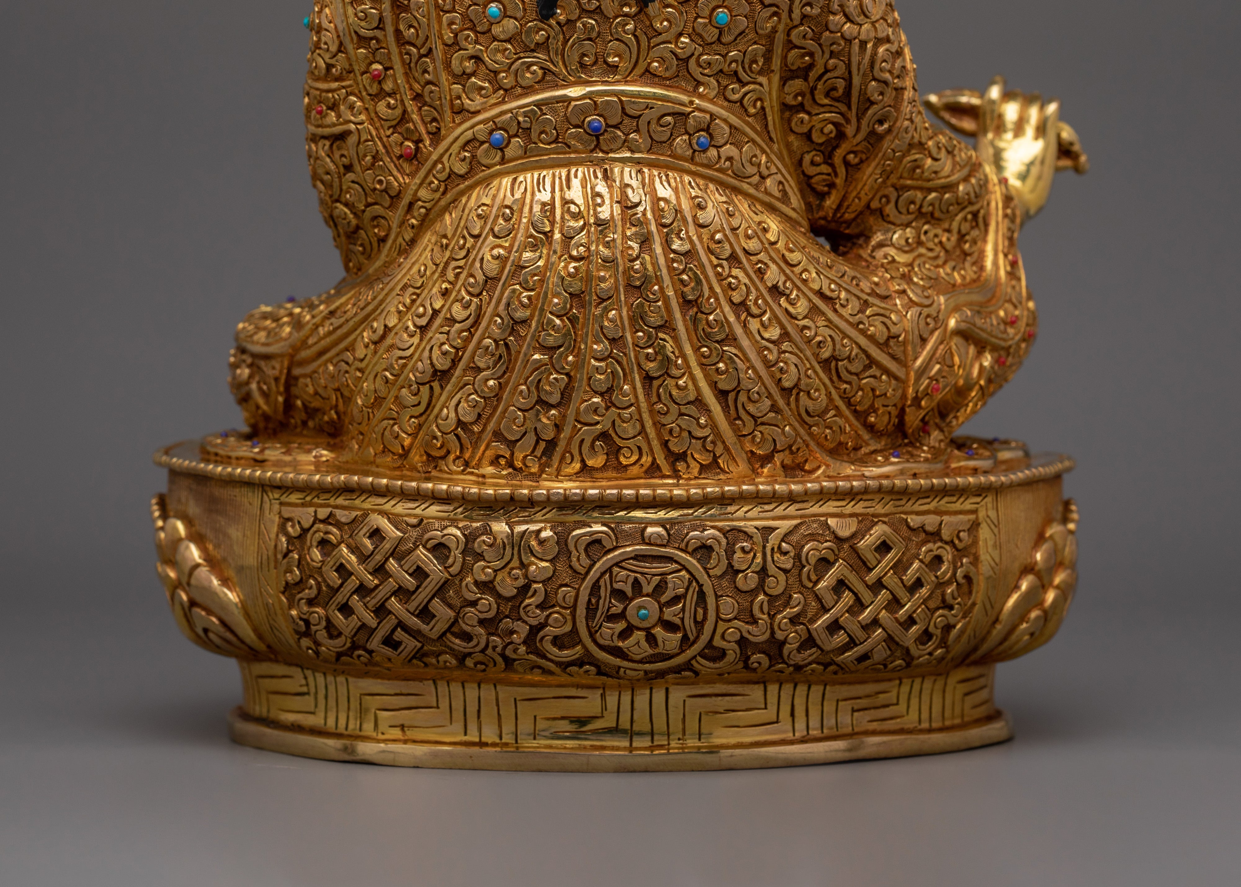 Statue of Tantric Master Guru Rinpoche | Great Guru of Tibet