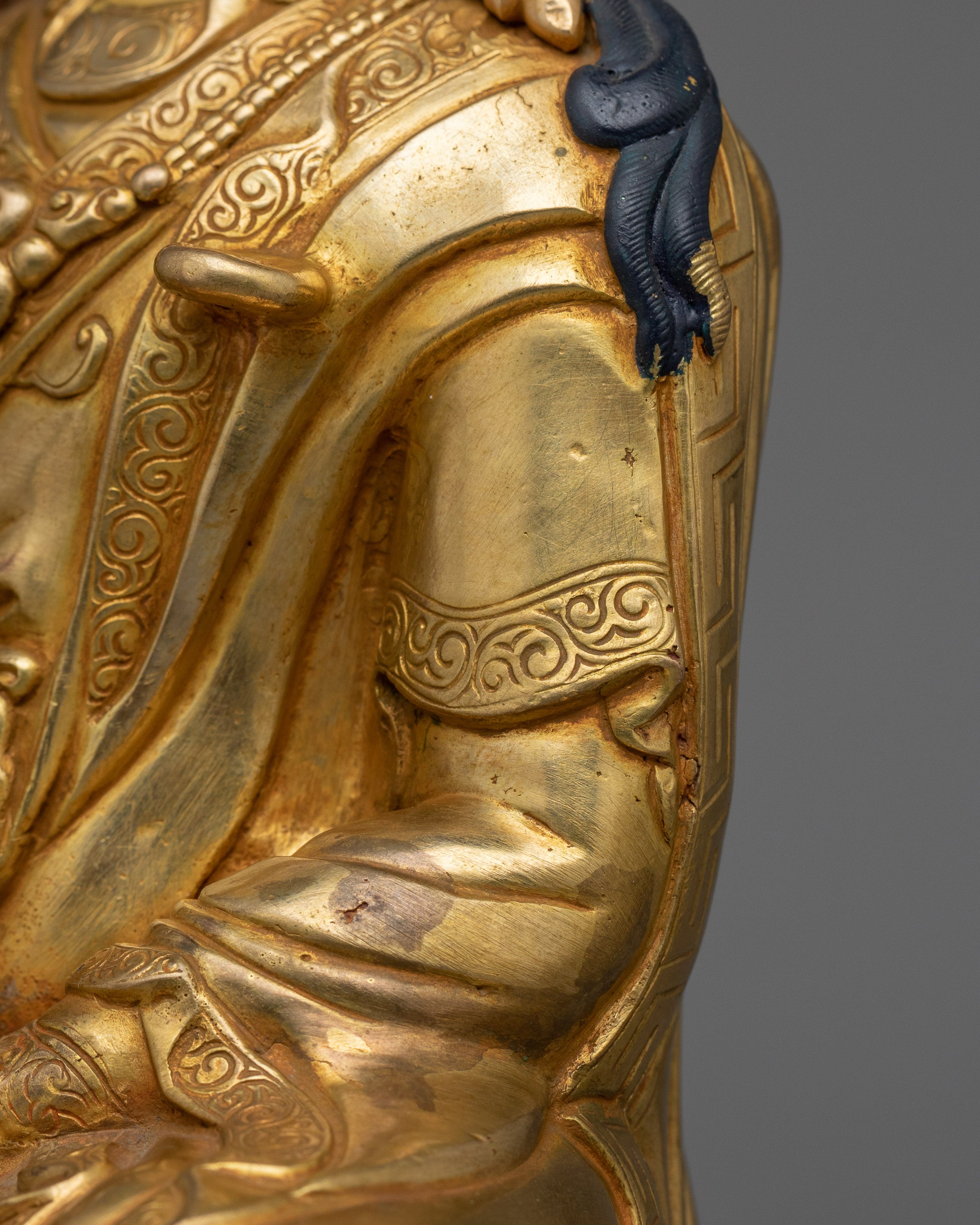 Himalayan Sculpture of Spiritual Awakening Guru Rinpoche | The Guru of Wisdom