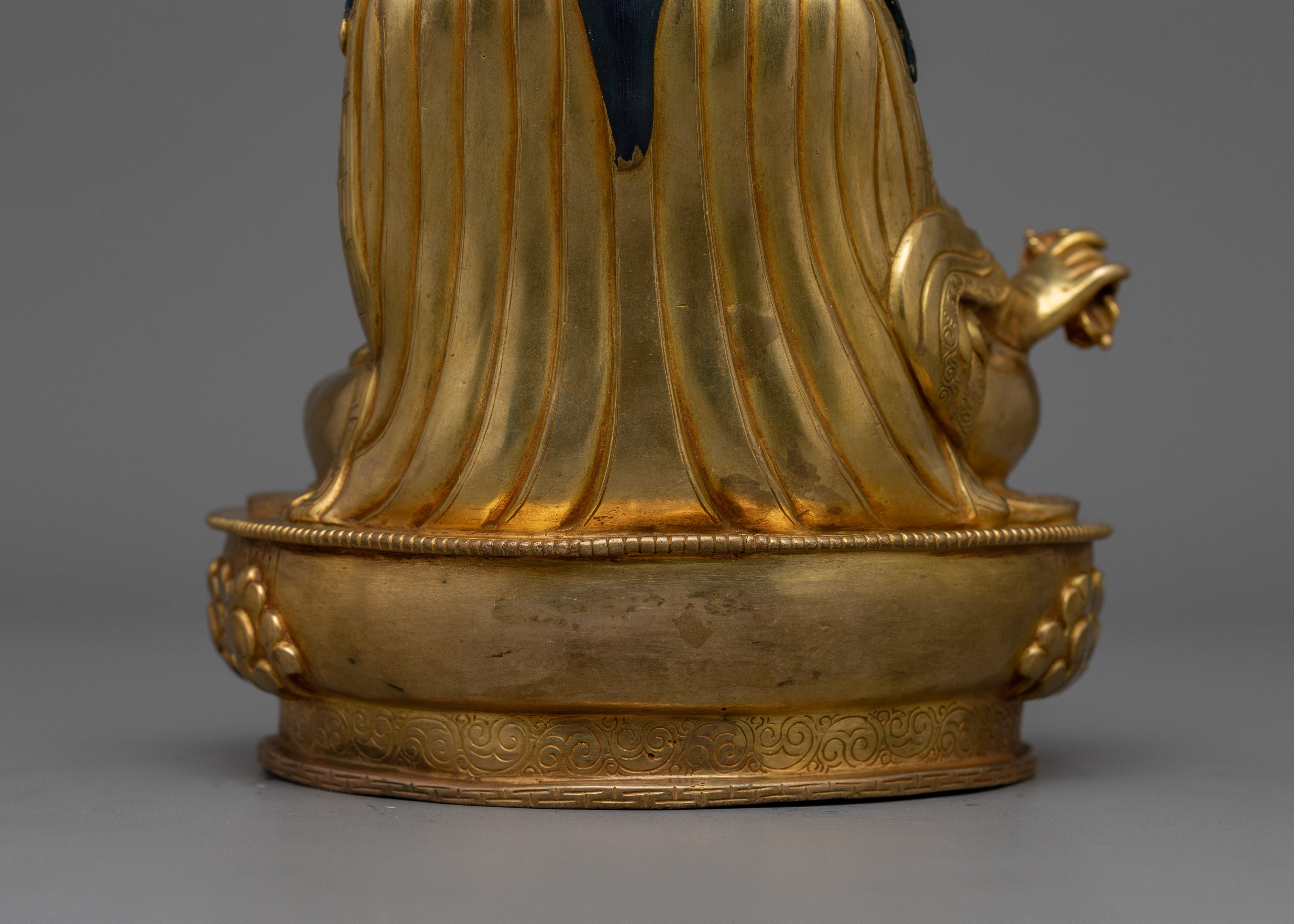 Himalayan Sculpture of Spiritual Awakening Guru Rinpoche | The Guru of Wisdom