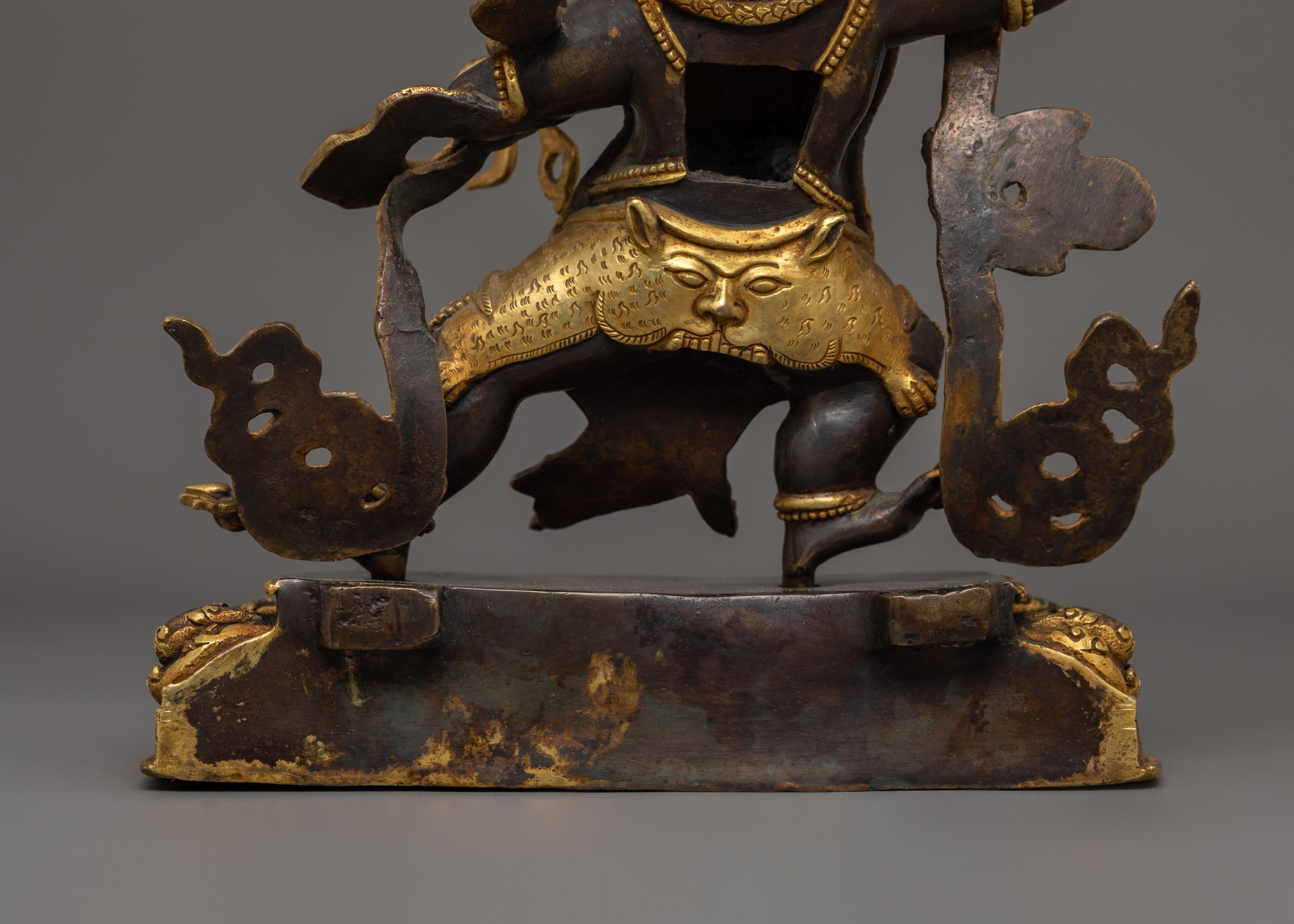 Traditional Statue of Vajrapani | The Thunderbolt Protector of Buddhism