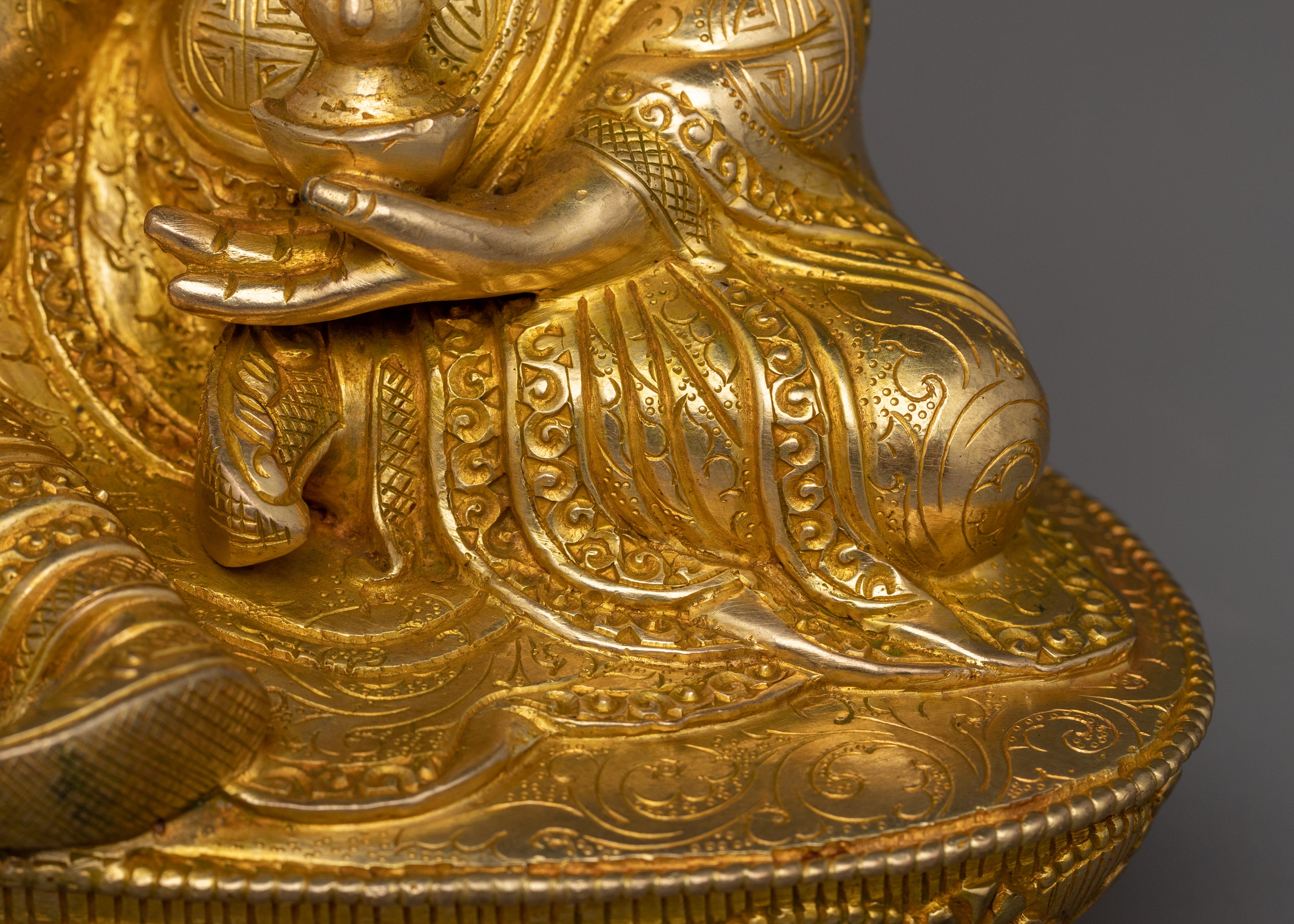 Traditional Handcrafted Statue of Guru Rinpoche | Lotus Born Master