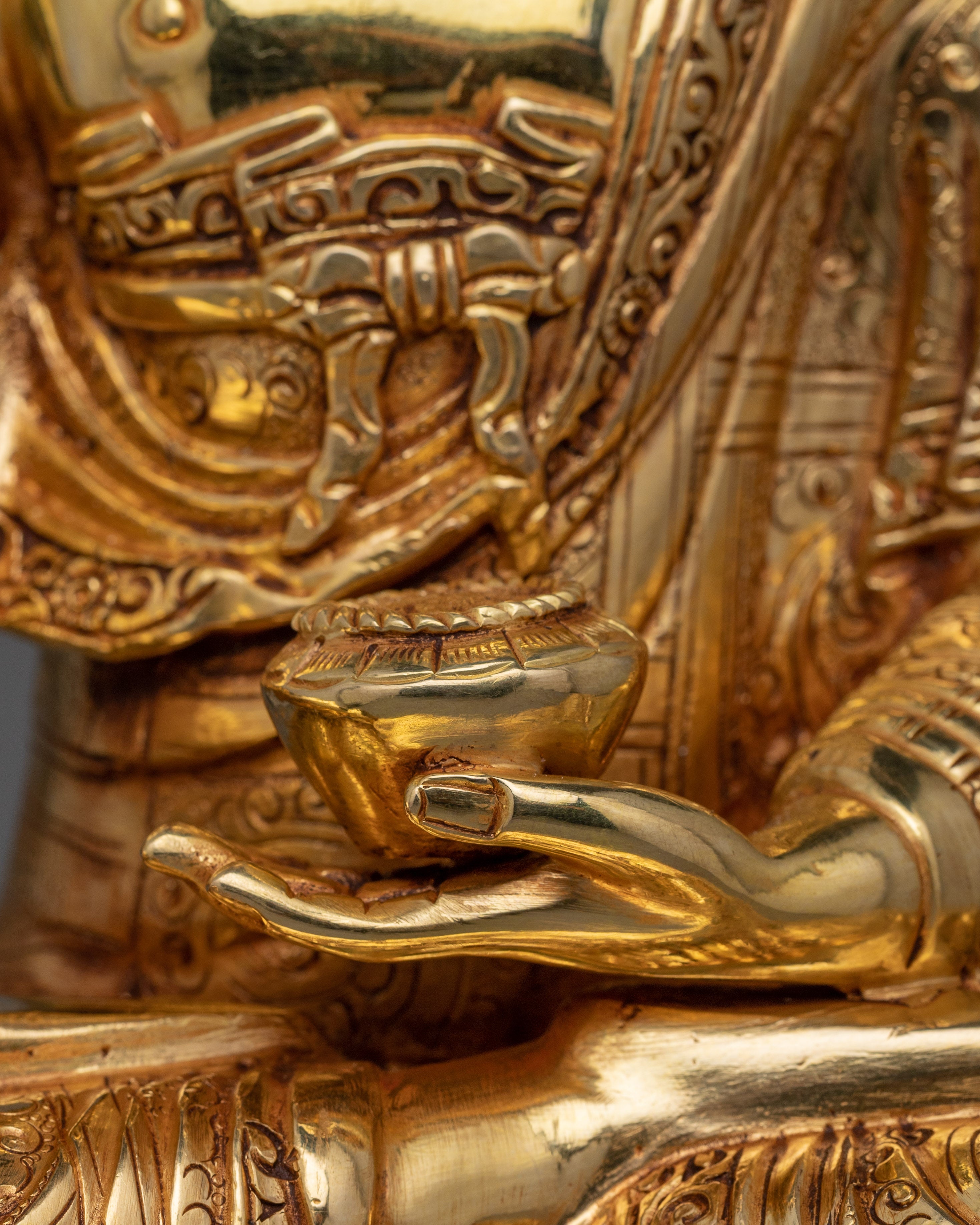 Handcrafted Himalayan Statue of Shakyamuni Buddha | The Founder of Buddhism