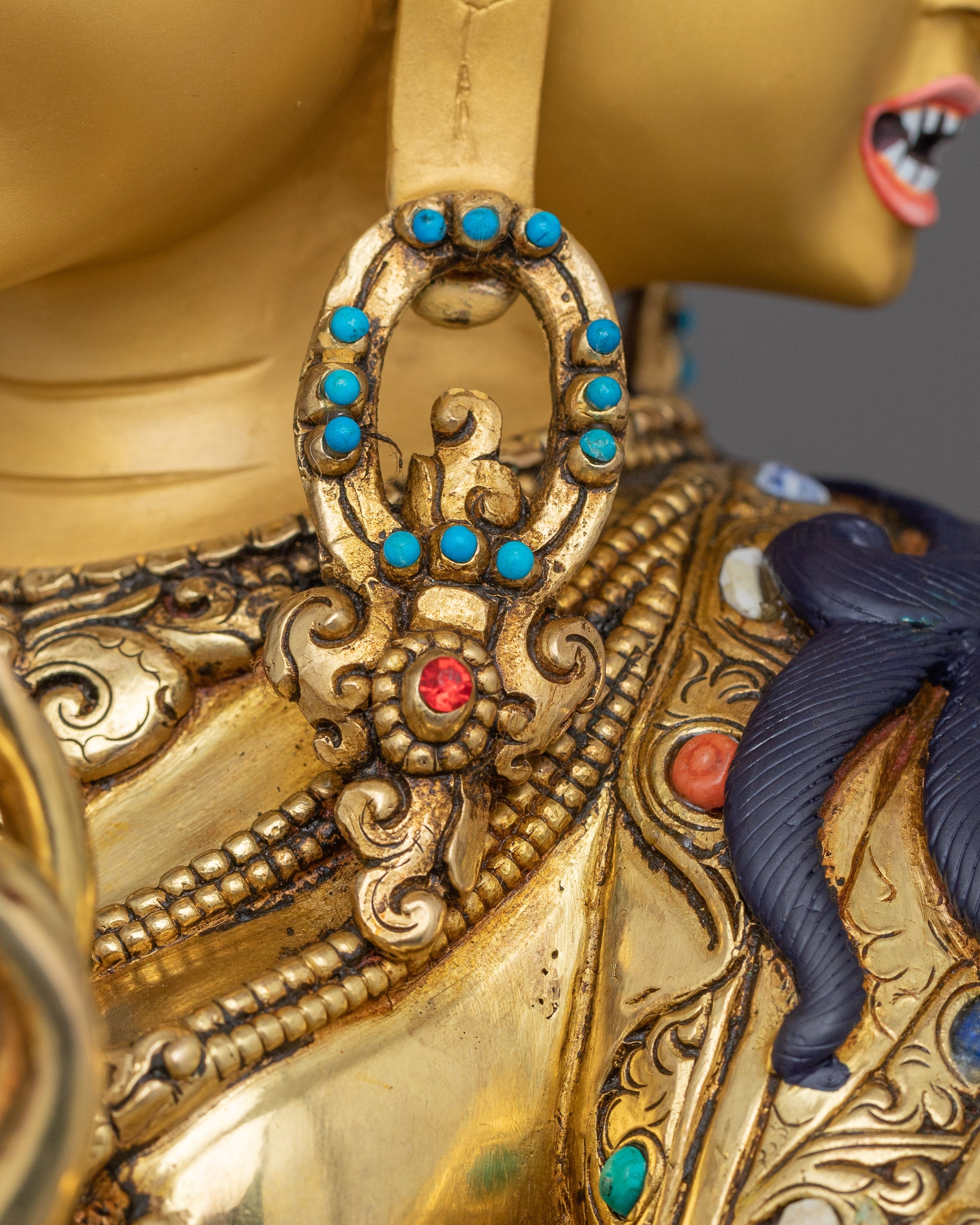 Himalayan Handcrafted Statue of Namgyalma | Three-Faced Sculpture