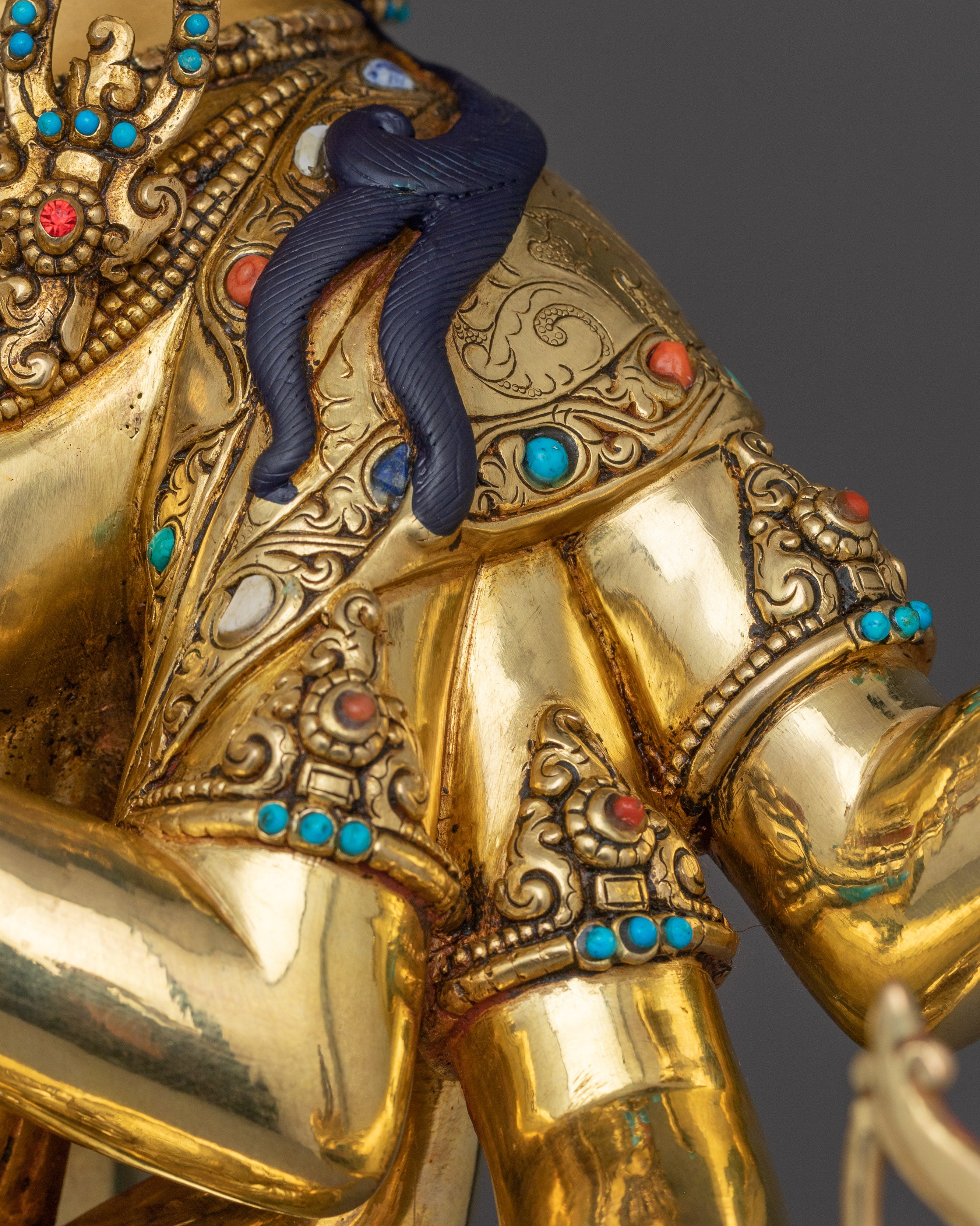 Himalayan Handcrafted Statue of Namgyalma | Three-Faced Sculpture