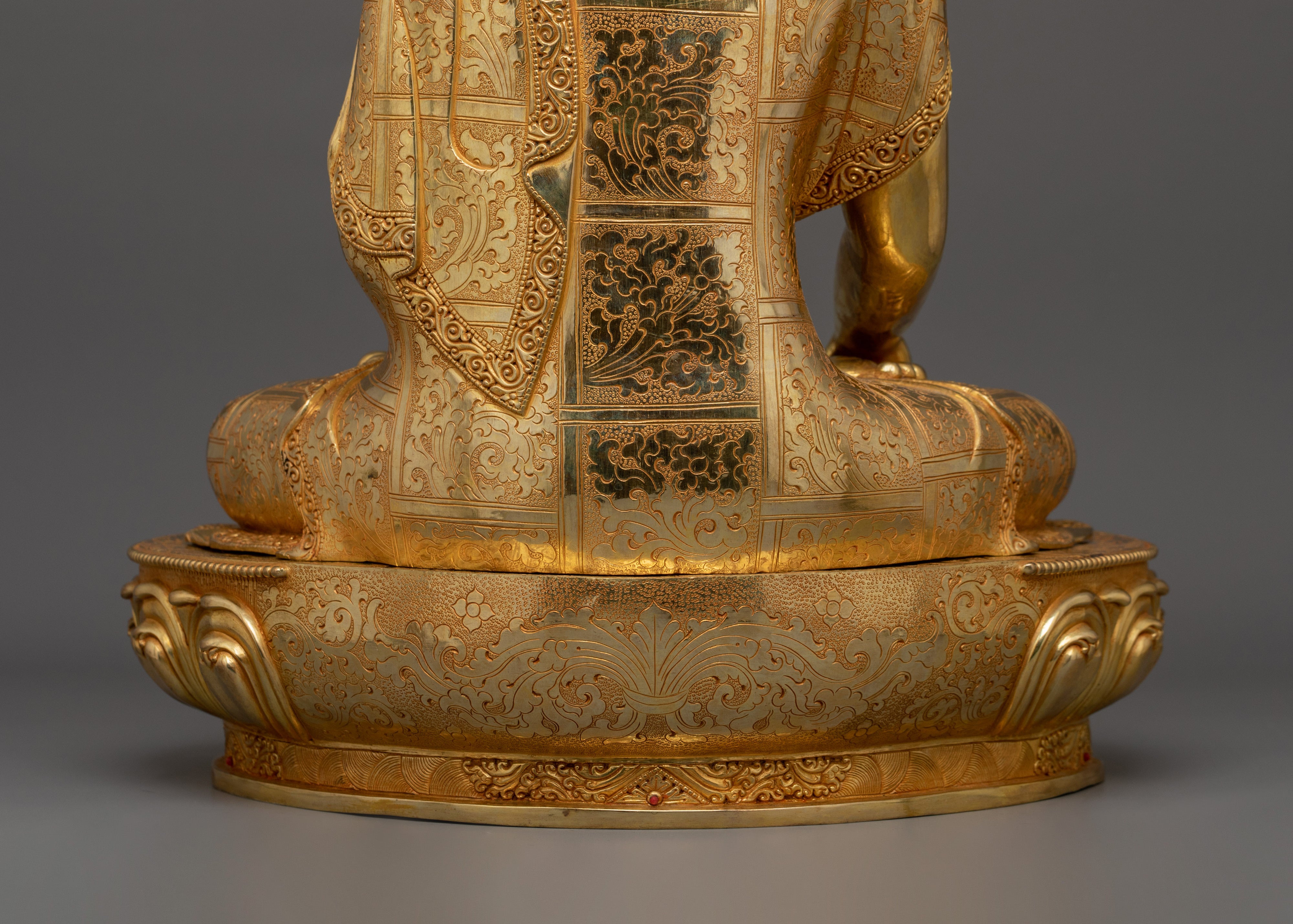 Himalayan Figurine of Shakyamuni Buddha | The Buddha of Compassion and Wisdom