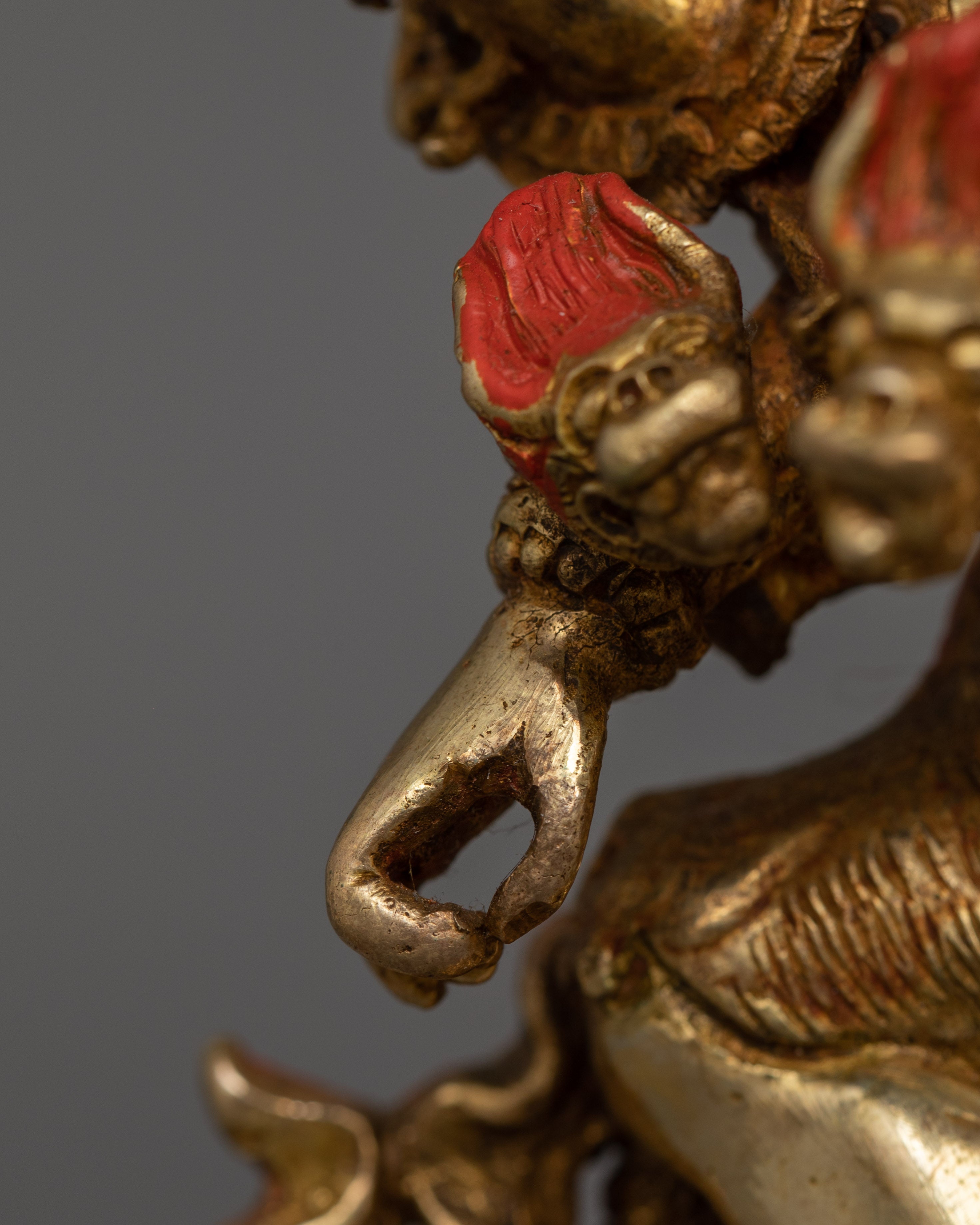 Sacred Statue of Ucchusma | Destroyer of Obstacles