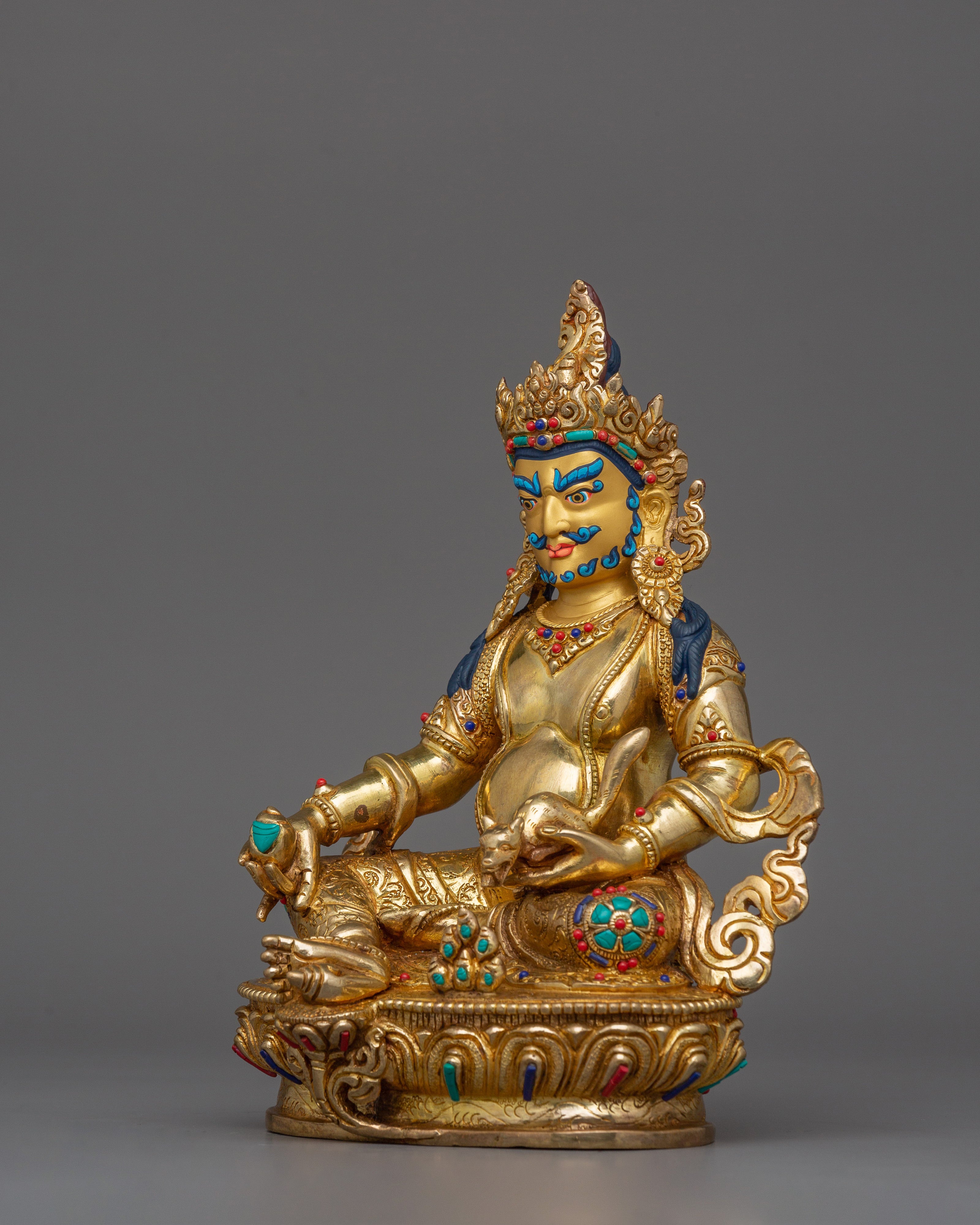 Traditional Statue of Dzambhala | The Guardian of Material and Spiritual Wealth