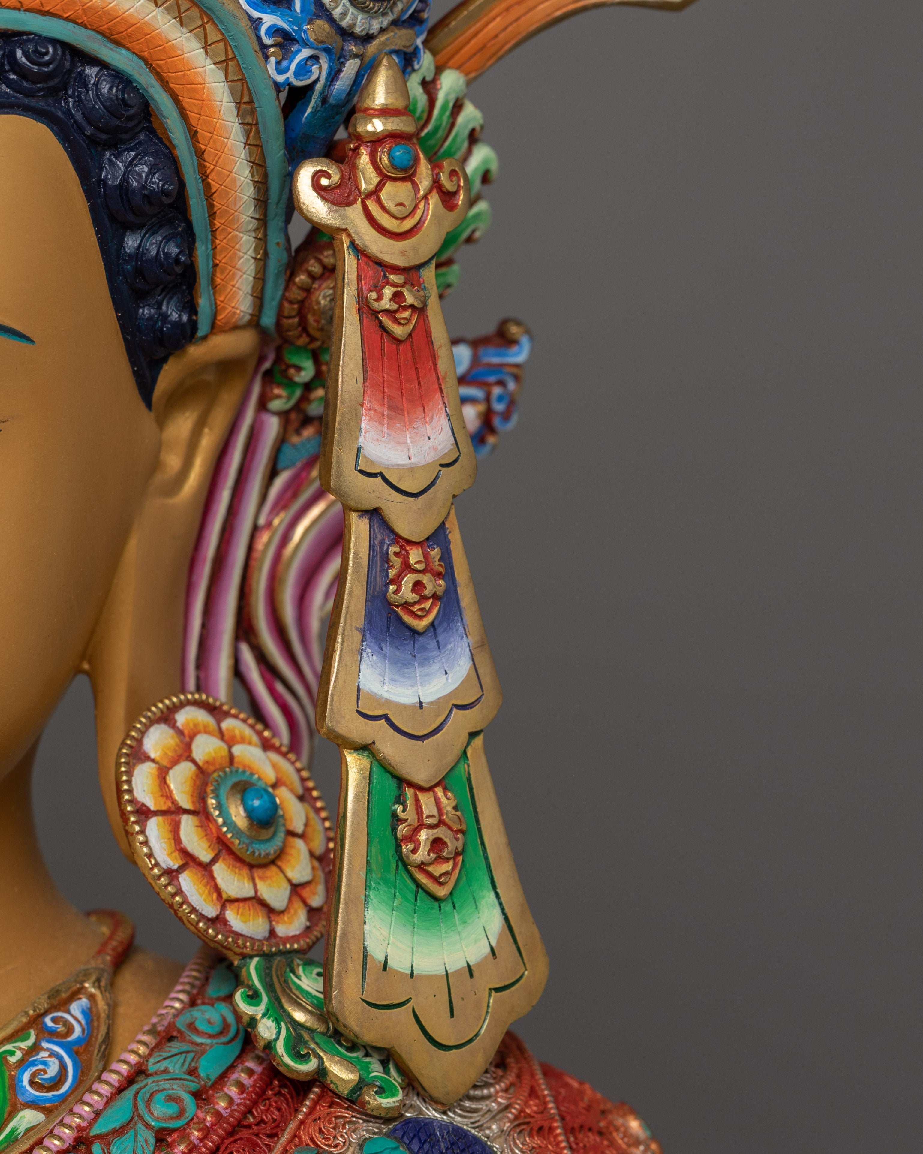 Royal Shakyamuni Buddha with Beautiful Crown | Divine Wisdom Symbol