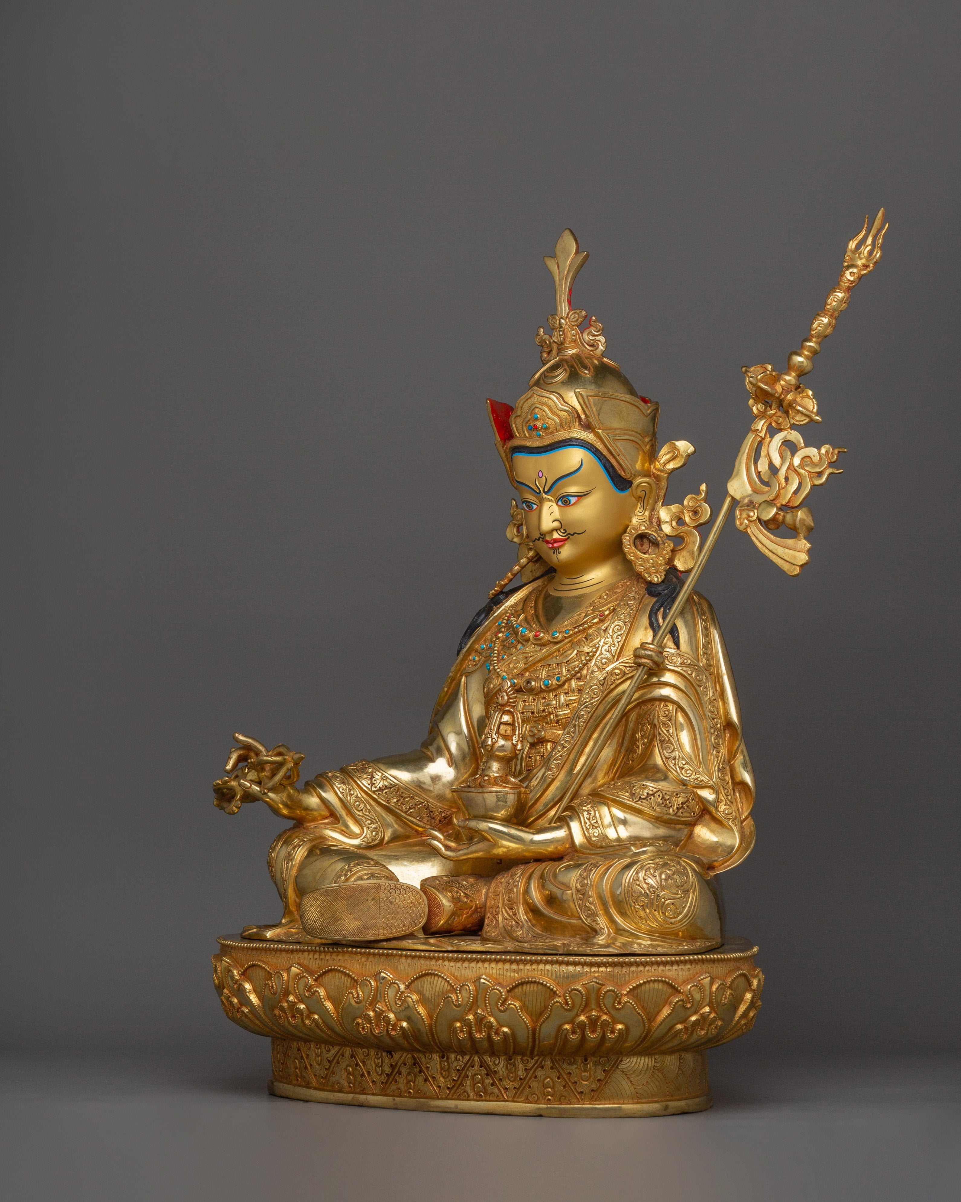 Himalayan Sculpture of Guru Rinpoche | The Master of Tantric Wisdom