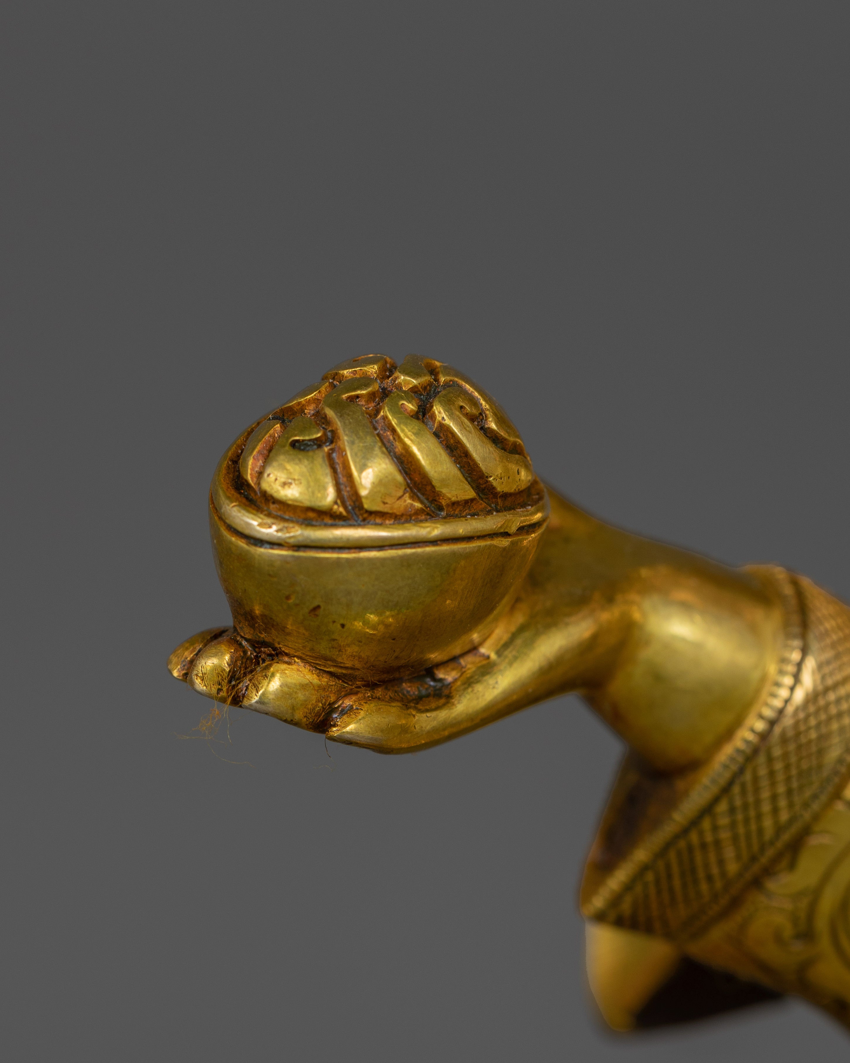 Traditional Tibetan Deity Guru Rinpoche | The Lotus-Born Master