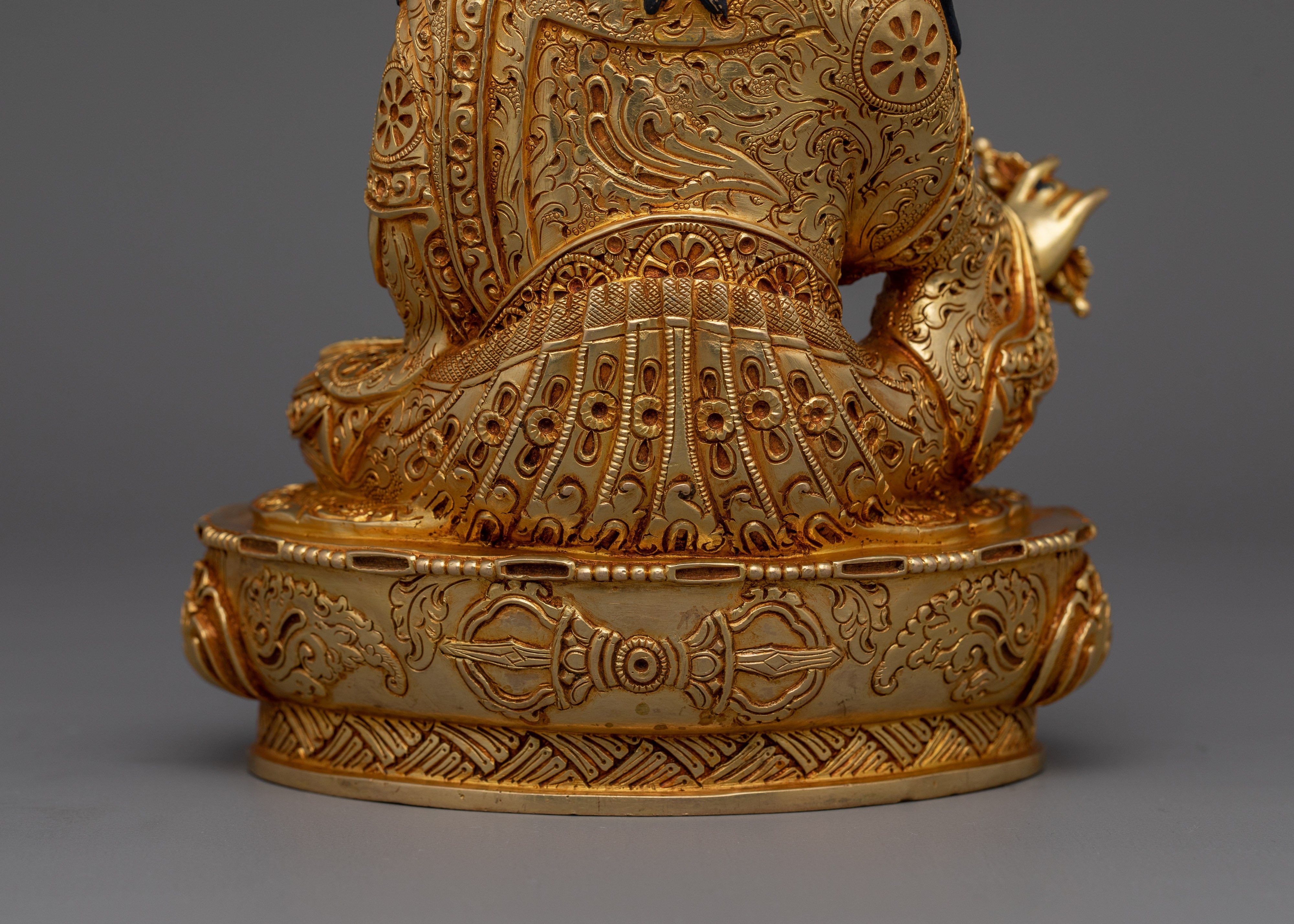 Tibetan Statue Guru Rinpoche | Guide to Enlightenment