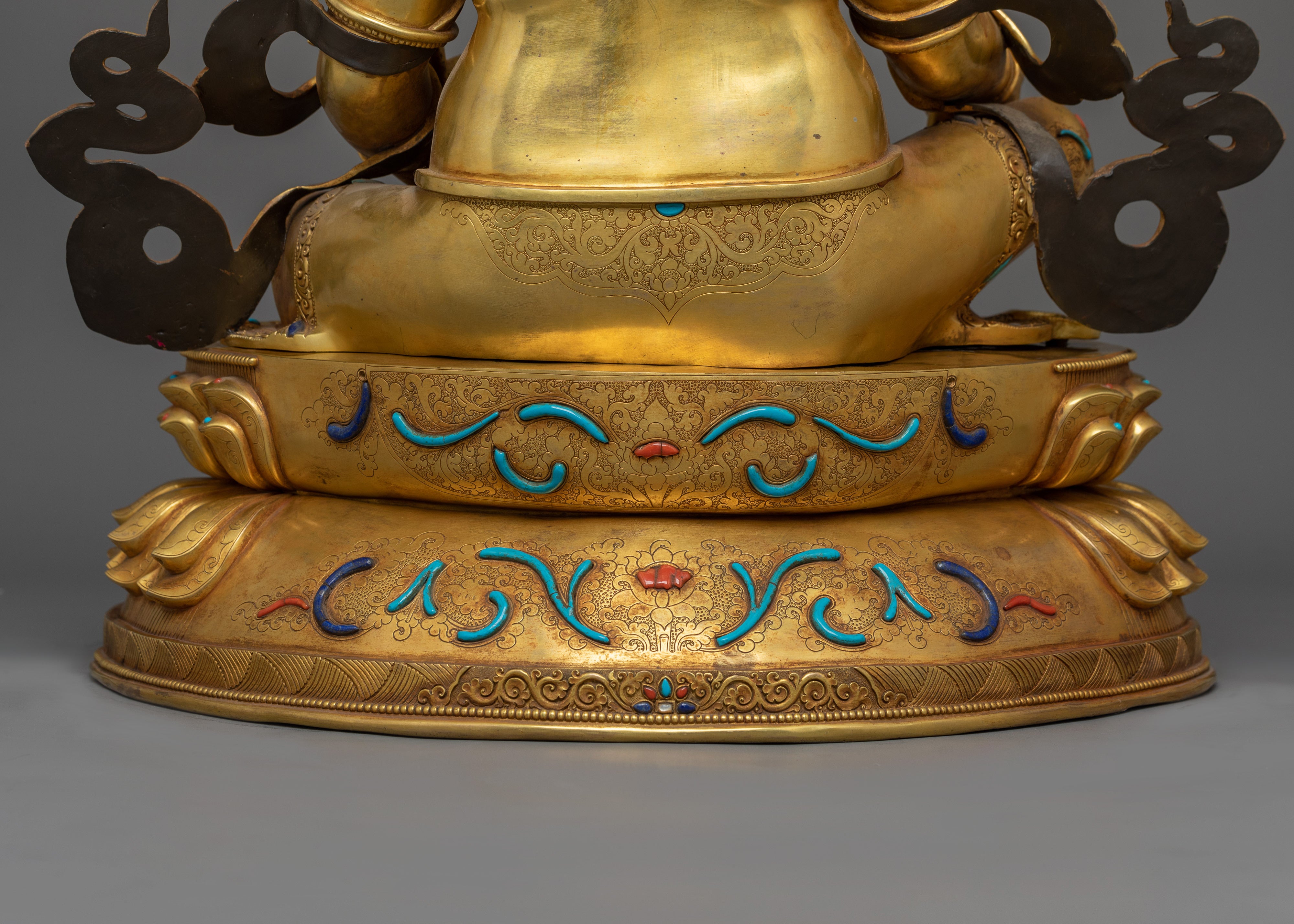 Skillfully Handcrafted Statue of Dzambhala | Deity of Wealth and Prosperity