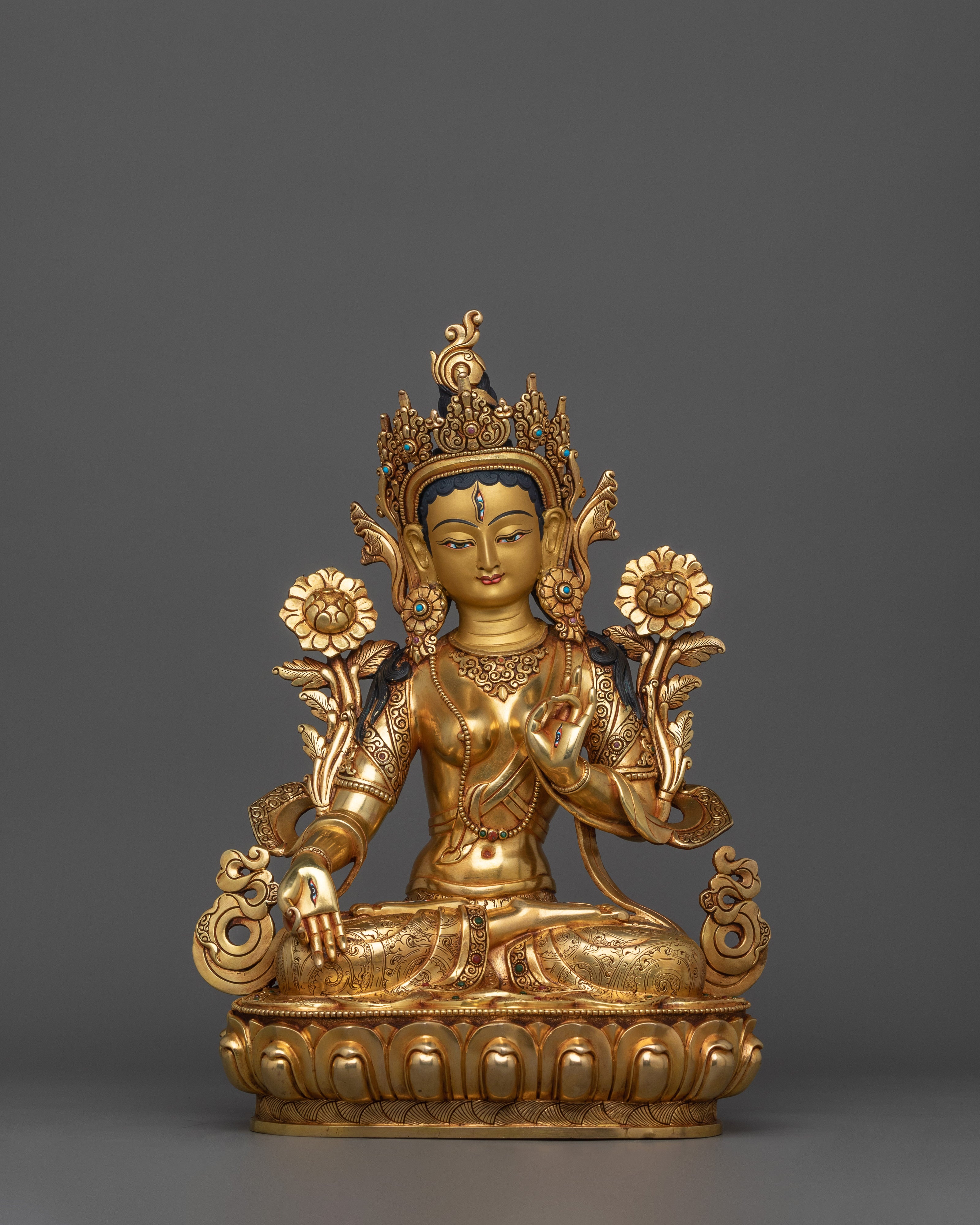 traditionally-sculpted-white-tara