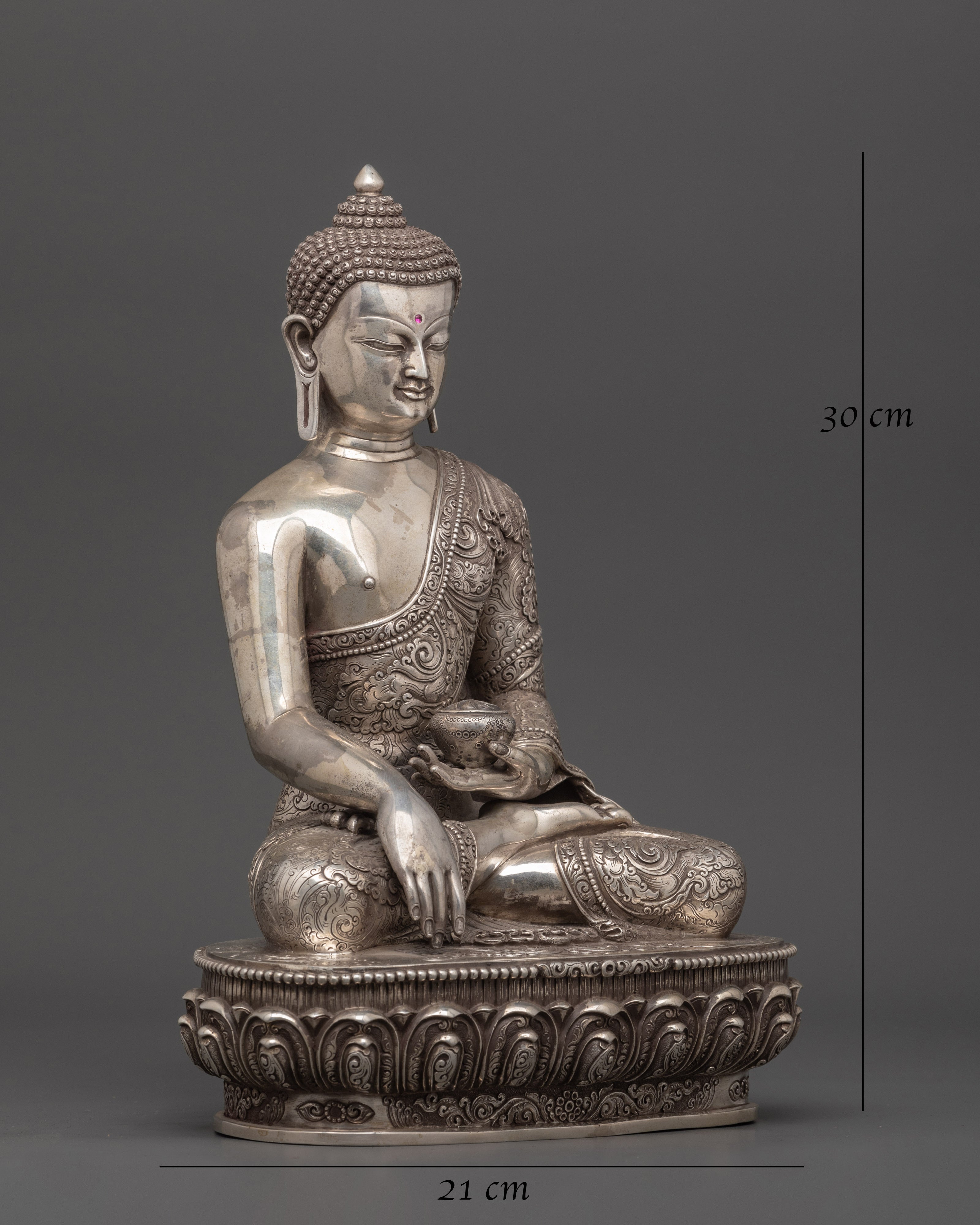 Traditional Buddhist Statue of Shakyamuni Buddha | The World-Honored One