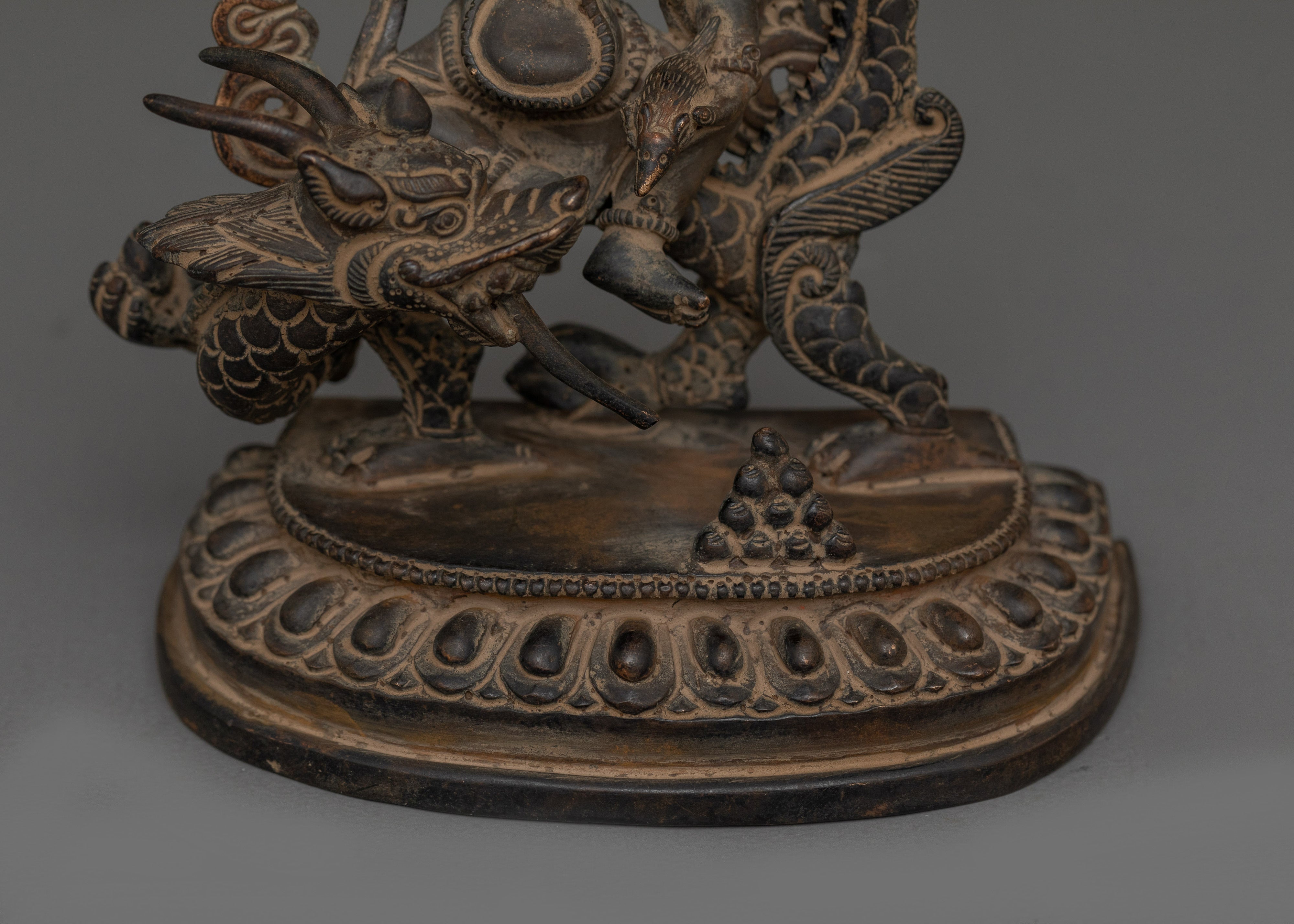 Sculpture of White Dzambhala | Prosperity Deity