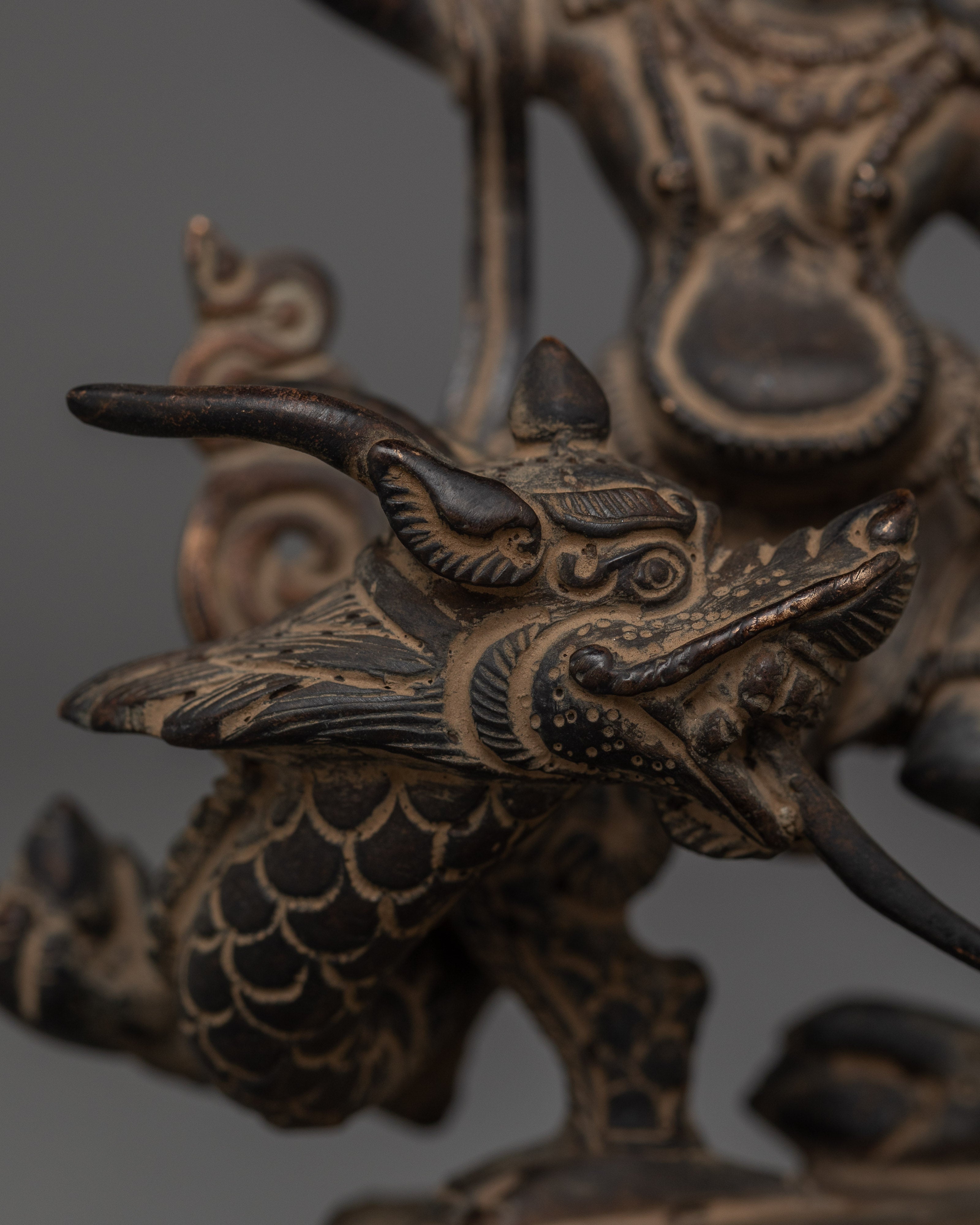 Sculpture of White Dzambhala | Prosperity Deity