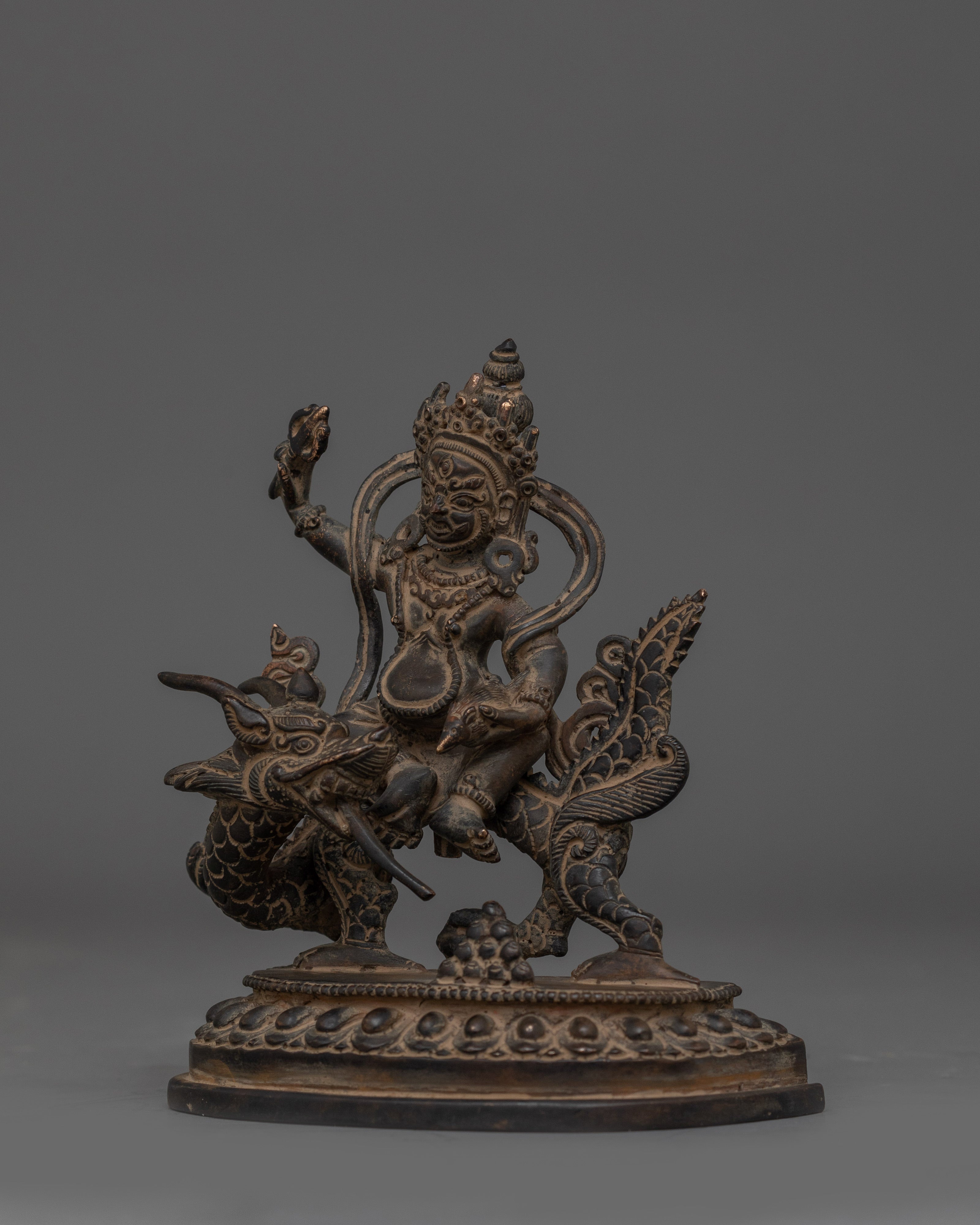 Sculpture of White Dzambhala | Prosperity Deity