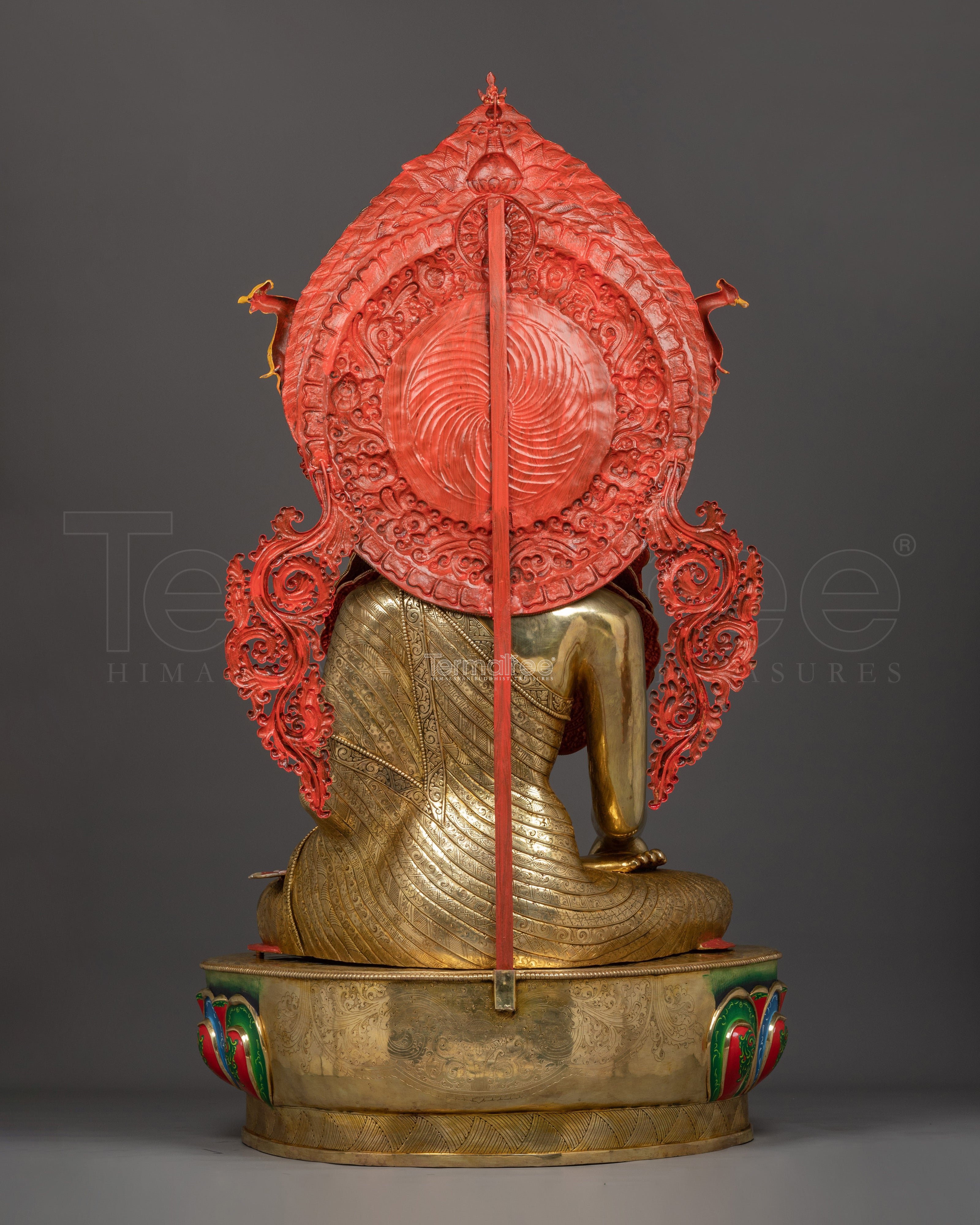 Divine Sculpture of Shakyamuni Buddha | The Enlightened One