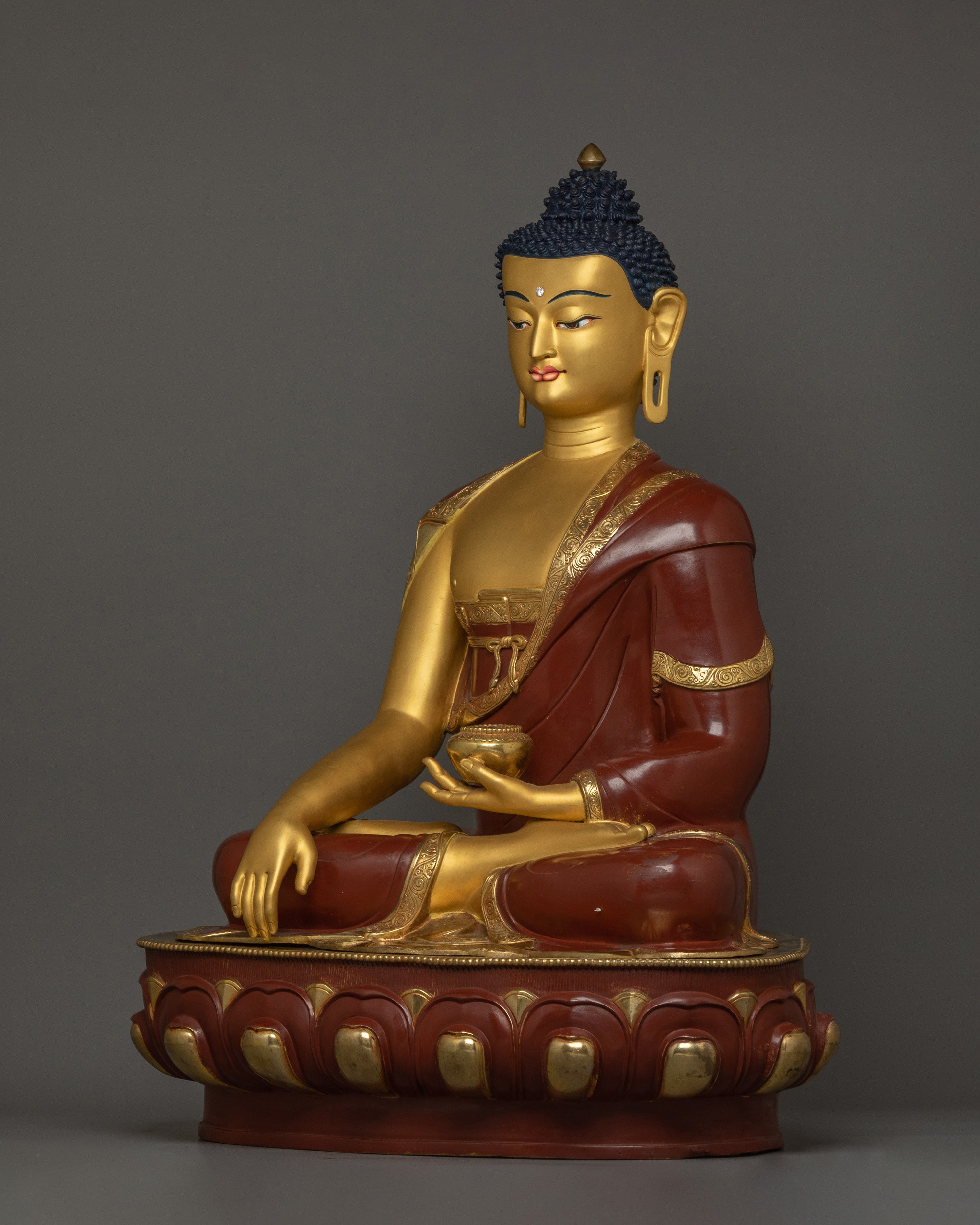 Traditional Handcrafted Figurine of Shakyamuni Buddha | The Enlightened One